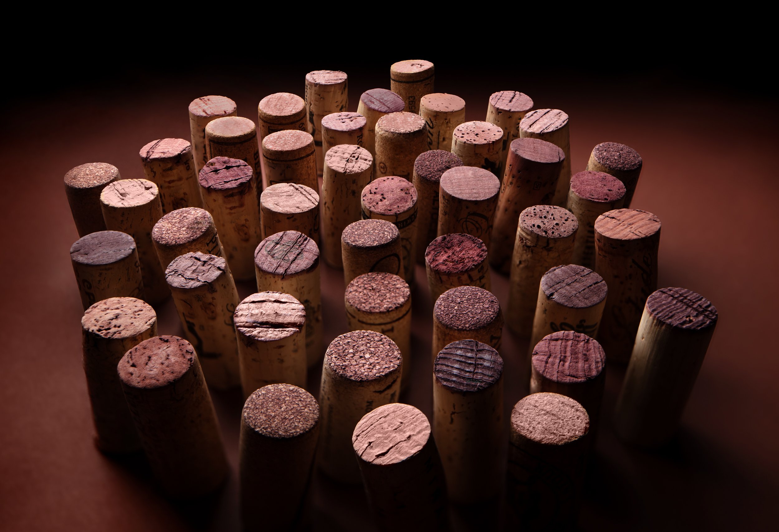 EDITORIAL (Wine Corks)