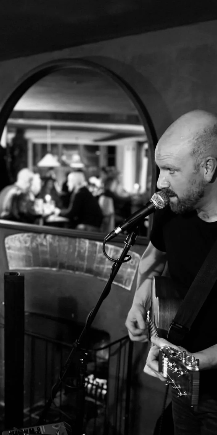 Live Music - Edward Nichols