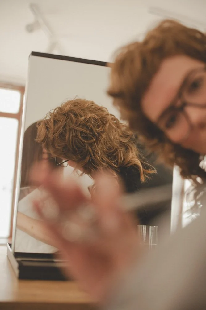 Grit Langenberger schneidet lebt und liebt ihren Job.