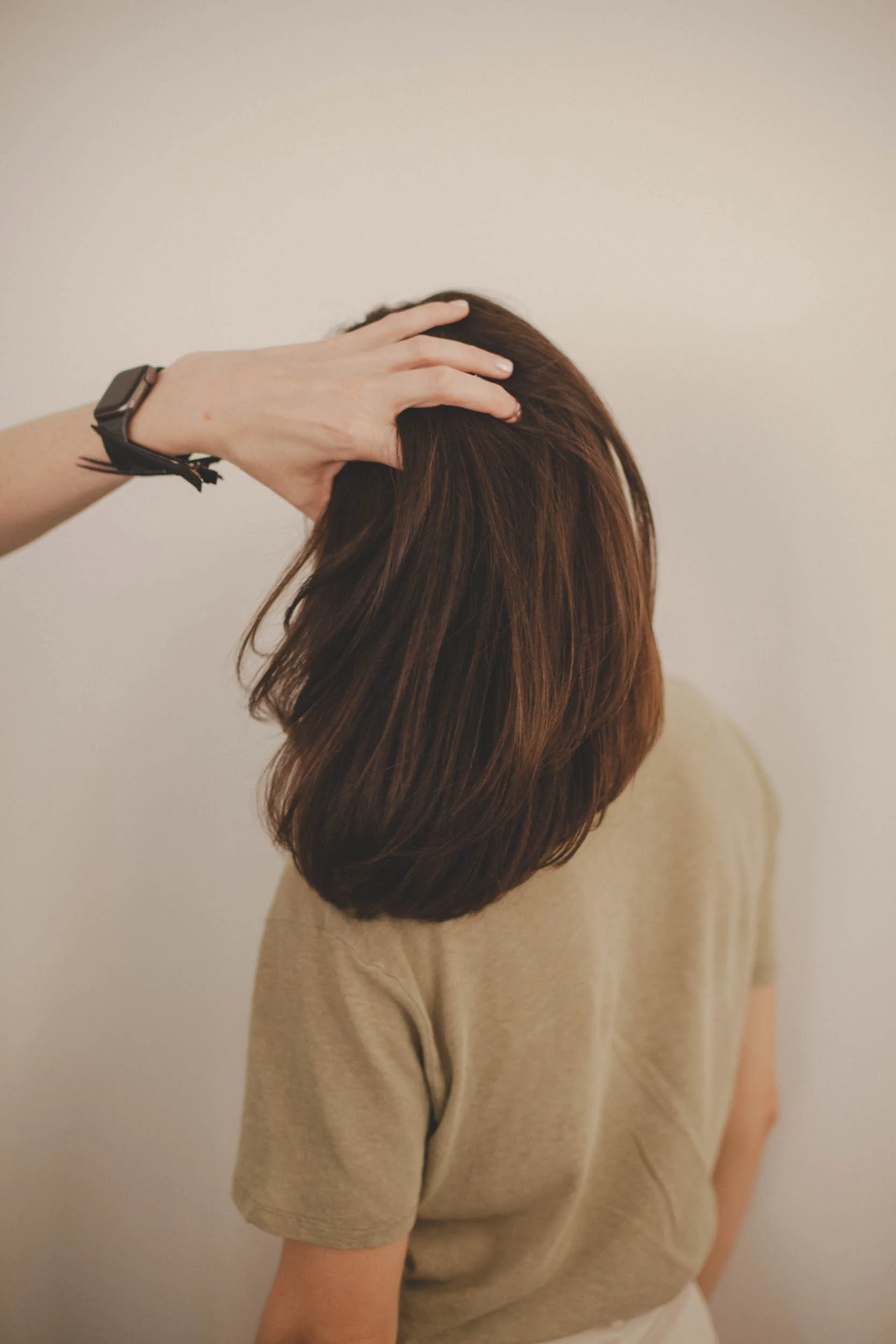 Grit Langenberger schneidet dein Haar und hat im Gefühl, was du brauchst.