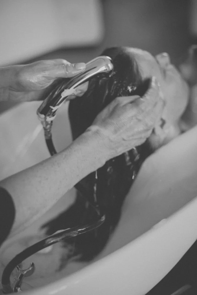 Friseur in Leipzig Innenstadt verschafft dir einen Wohlfühlmoment im Alltag.