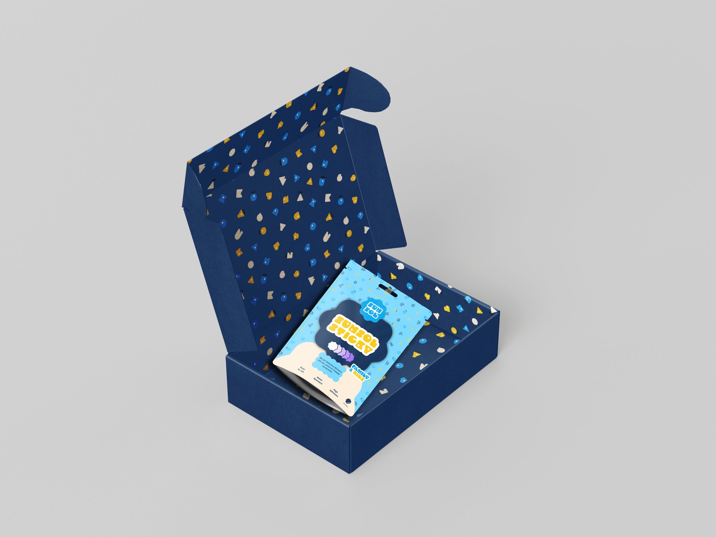 Mailer_Box_Mockup_4.jpg