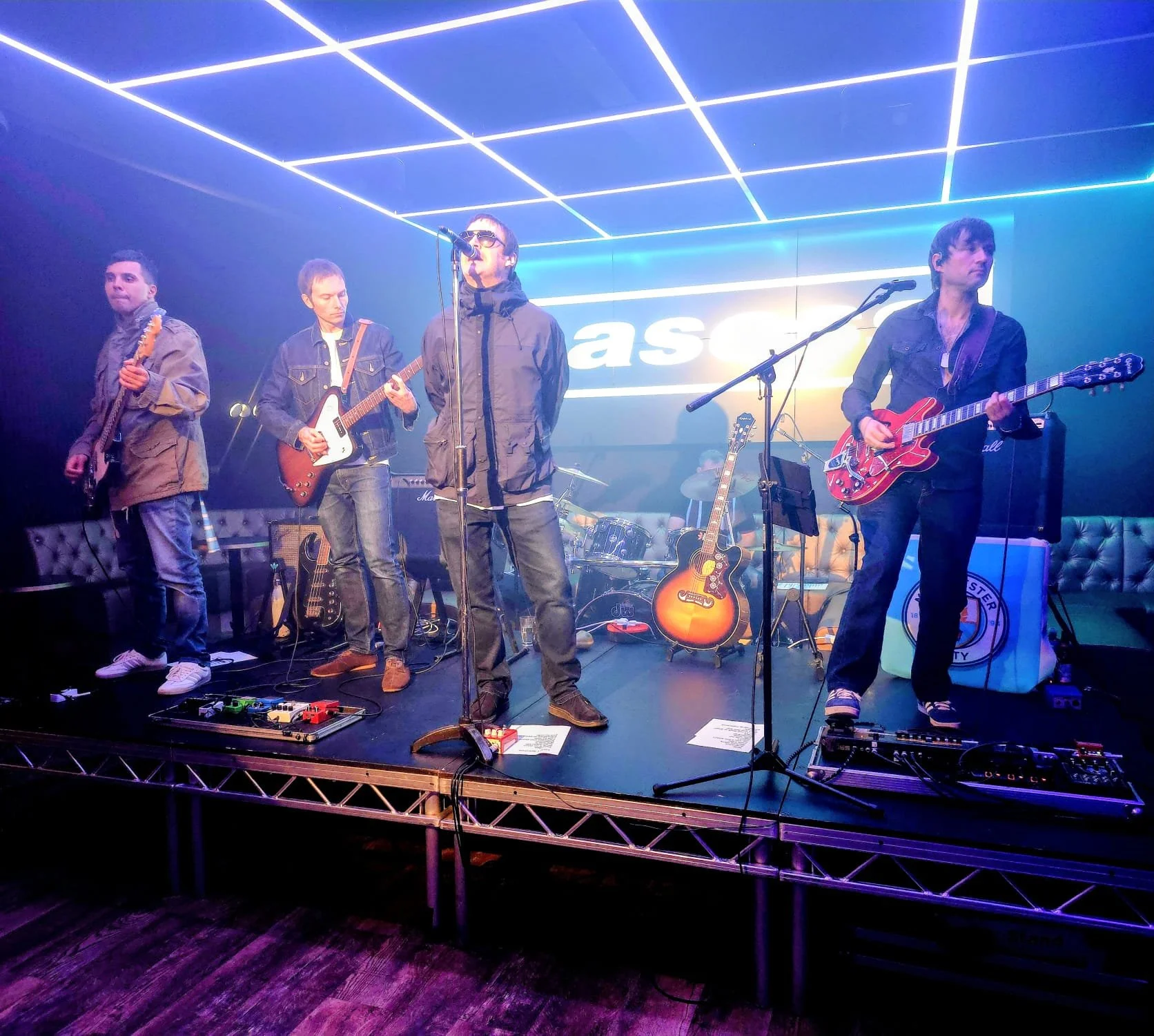 OASESS – The UK’s Greatest Oasiz Tribute Live at The Camden