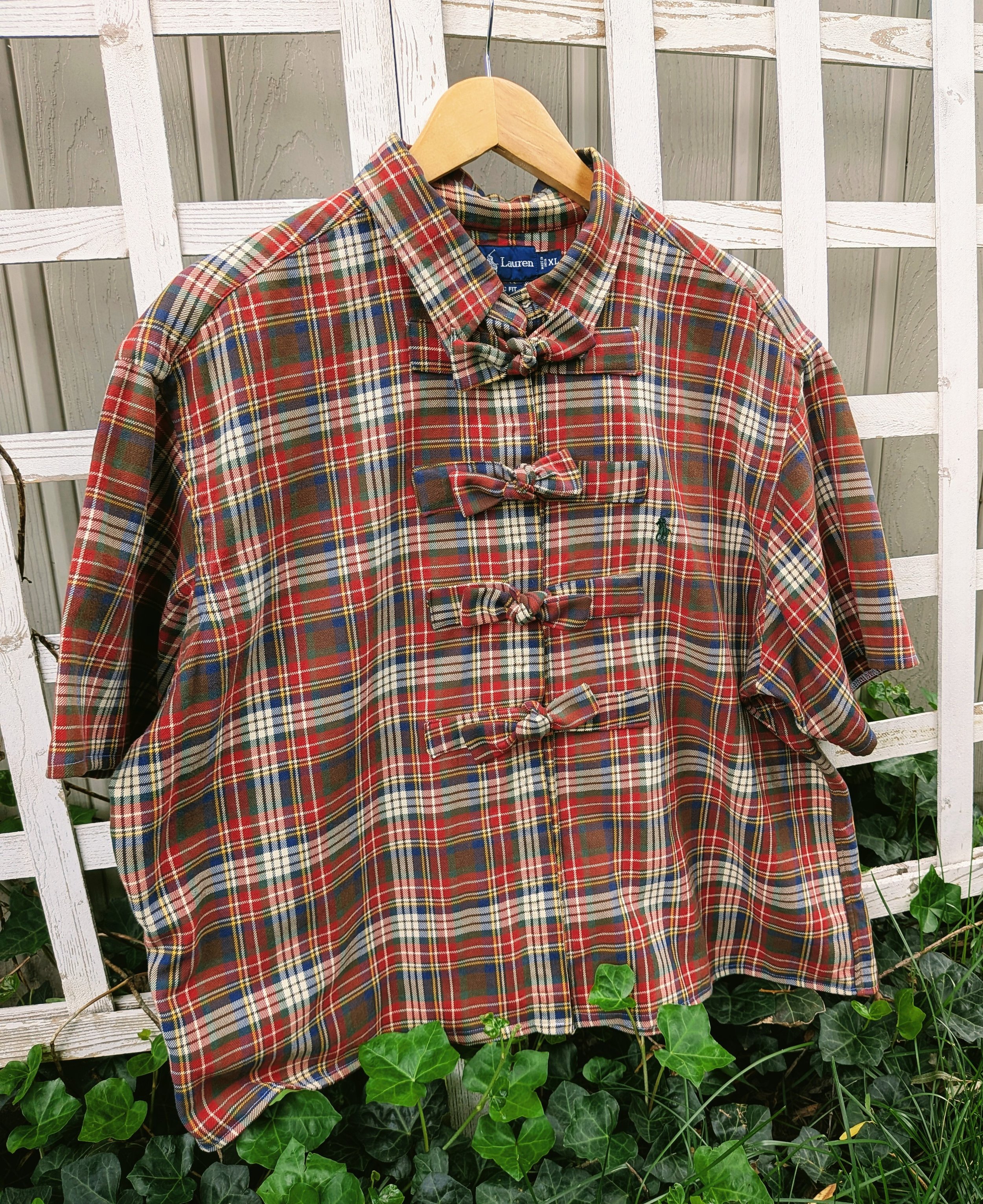 red plaid front tie top