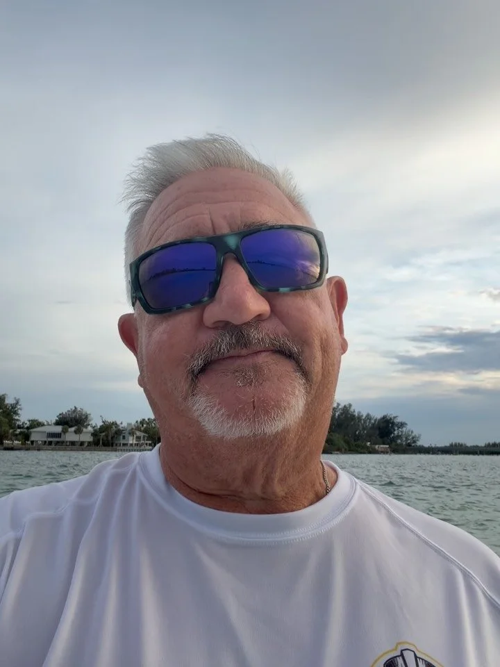 Beautiful night for a little walk around on the sandbar and then a gorgeous sunset. Flew down for a few days to cover some Tiki trips.
Absolutely perfect weather!
#shorethingtikicruises #noelsarkmarine #ami #sarasota #boatcharters
