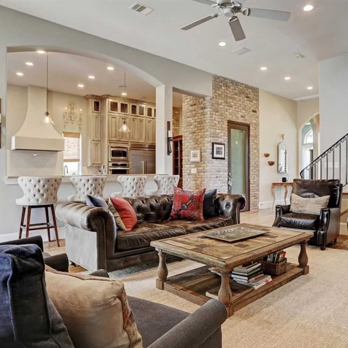 Wondering if we can stage your home with your own furniture 🪑? The answer is yes! Book a staging consultation today and we will come and help you work with what you have to stage your home. We will also make recommendations on furnishings we can bri