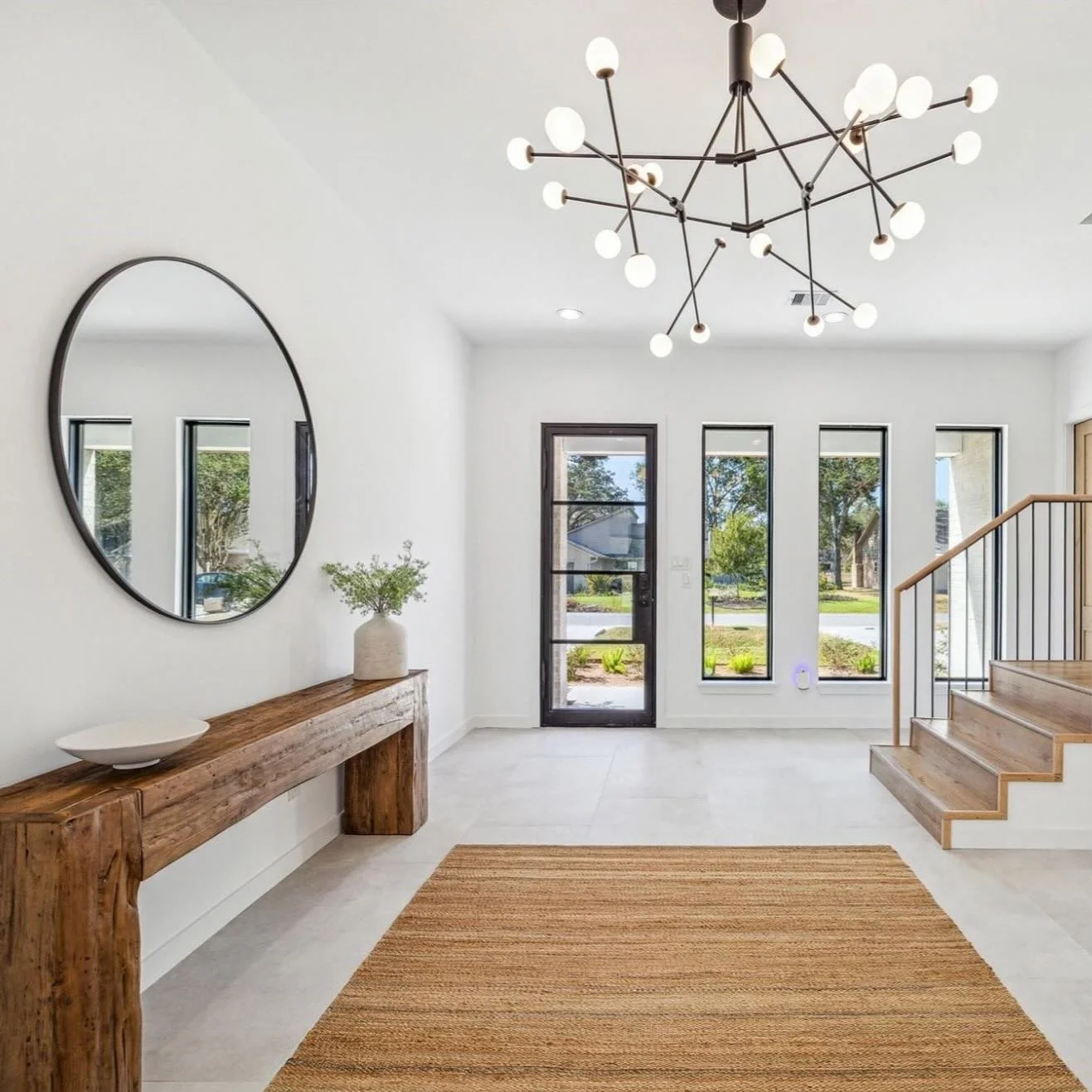 First impressions matter, and that&rsquo;s why staging the entryway is crucial. It&rsquo;s the first space a buyers sees and sets a tone for the entire home. 

We are so in love with this new-to-the-market home we helped stage. For these clients we b