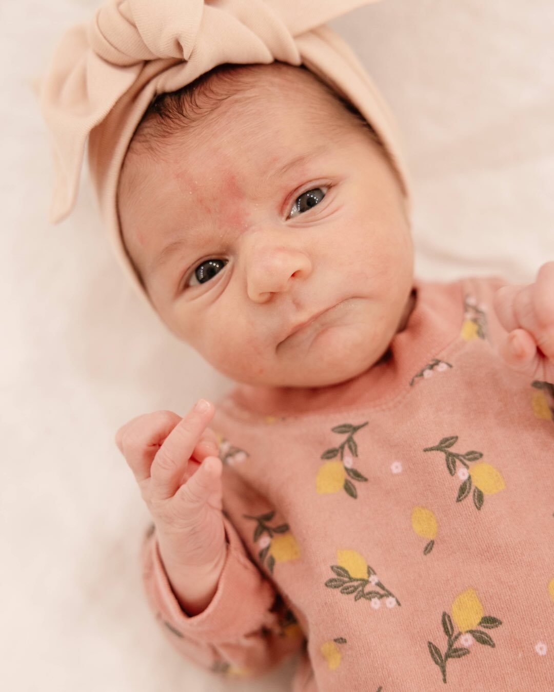 Oh the tenderness of new life! Such a marvelous mystery to behold a tiny human in such a vulnerable, precious stage of life ❤️ 

Lilliana Lea was an absolute doll, and her feminine essence shone through her sweet cooing and petite features. Truly new