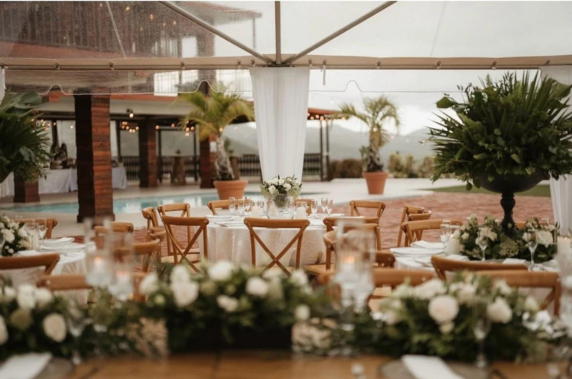 A celebration of love, surrounded by nature&rsquo;s beauty and the warmth of cherished moments.

Para cotizaciones de eventos, comun&iacute;cate directamente con nosotros al 📞 787-930-7080 y gustosamente te asistimos con tu actividad.

#DestinationW