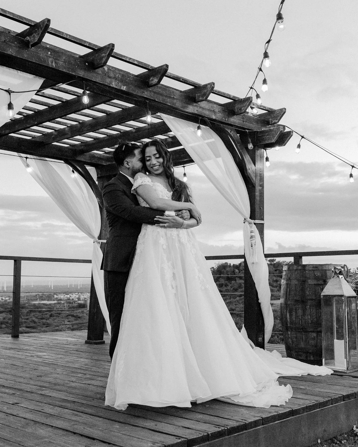 The greatest thing you&rsquo;ll ever learn is just to love and be loved in return.

Para cotizaciones de eventos, comun&iacute;cate directamente con nosotros al 📞 787-930-7080 y gustosamente te asistimos con tu actividad.

#DestinationWeddings #Haci