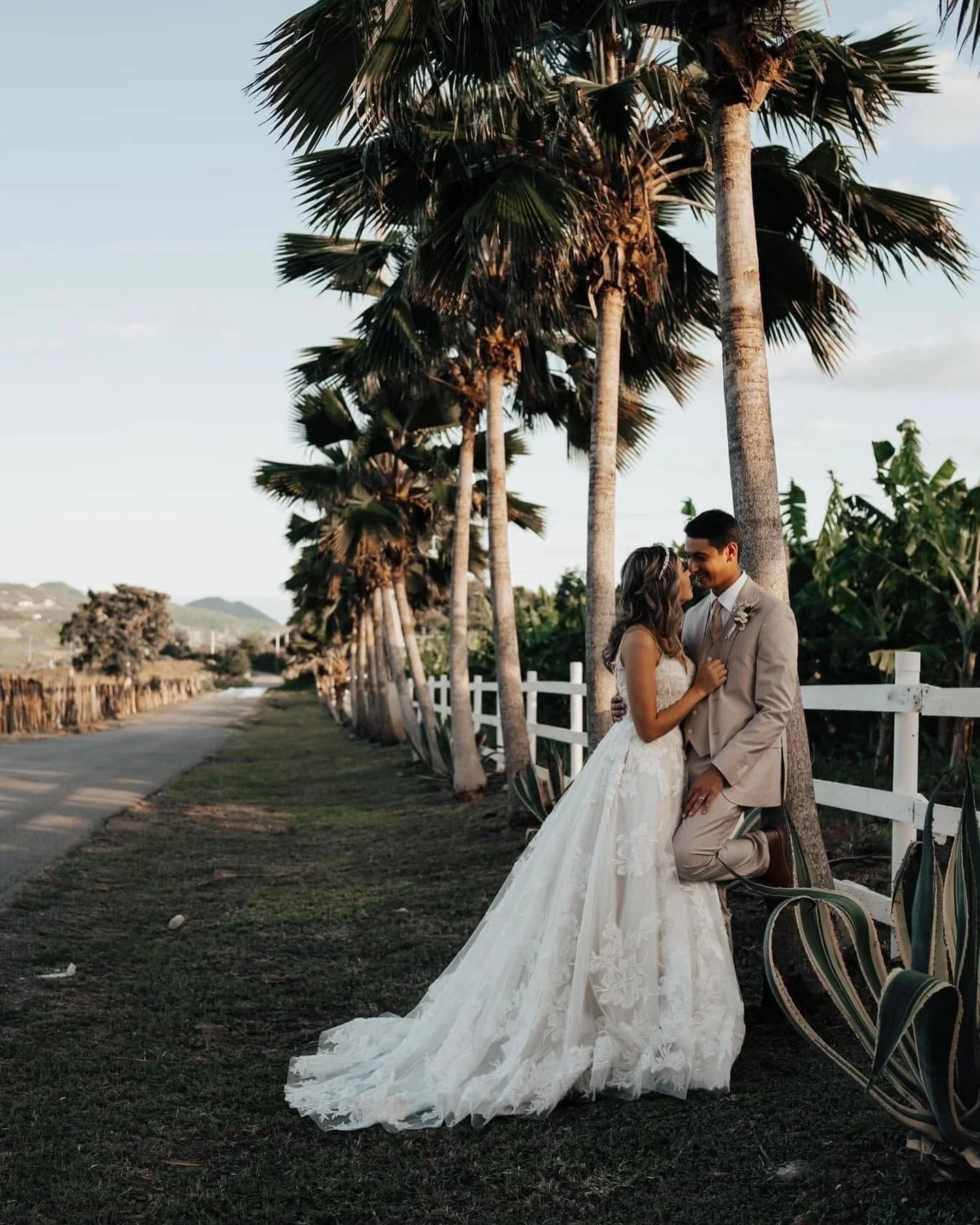 Writing our destiny, one day at a time&hellip; 

Para cotizaciones de eventos, comun&iacute;cate directamente con nosotros al &amp; 787-930-7080 y gustosamente te asistimos con tu actividad.

#DestinationWeddings #HaciendaDonaElba #Wedding Venue #wed
