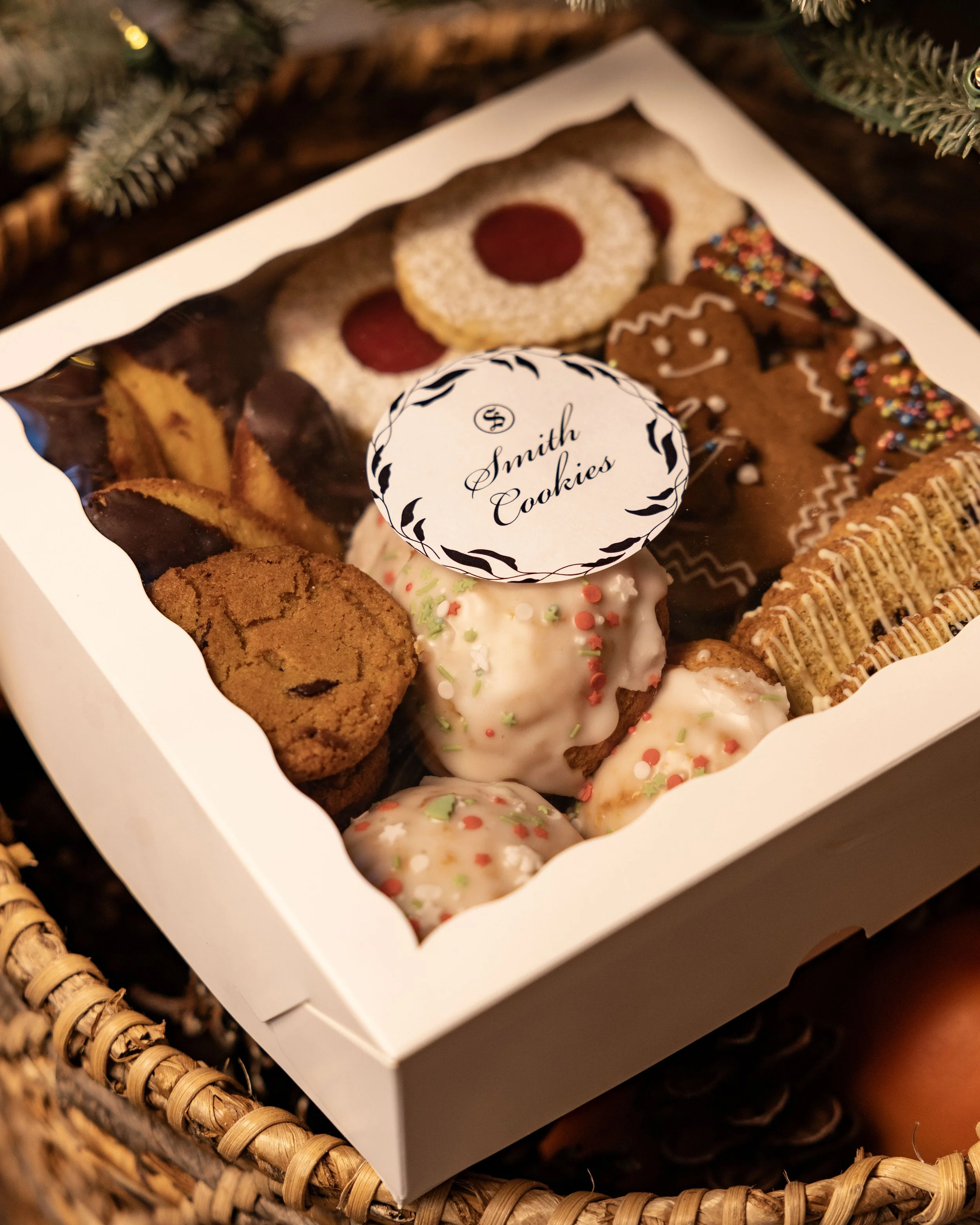 Smith Holiday Cookie Box