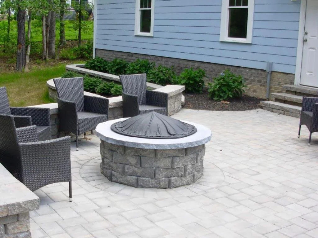 Transform Your Outdoors: The Benefits of Installing a Paver Patio or Hardscape with Oak Valley Custom Hardscapes
