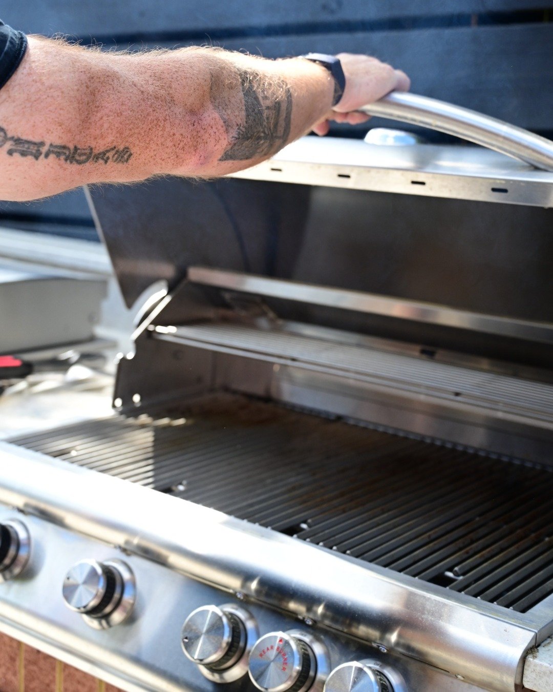Fire it up. 

#OakValleyCustomHardscapes #OakValley 
#PaverPatio #HardscapeDesign #OutdoorLiving
 #HomeUpgrade #OutdoorKitchen #Grill