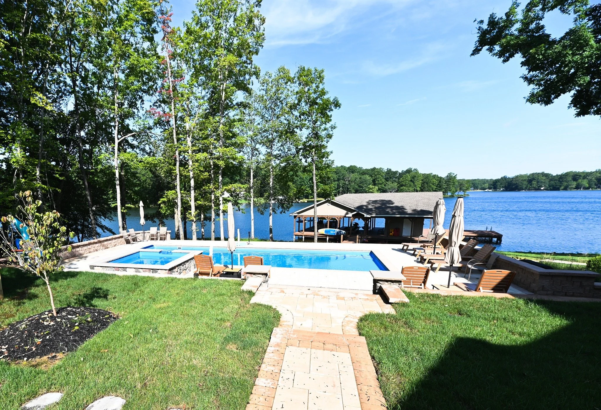 Custom pools that elevate your backyard and your mood.

#OakValleyCustomHardscapes #OakValley #PaverPatio #HardscapeDesign #OutdoorLiving #HomeUpgrade #ProjectGallery #Pool