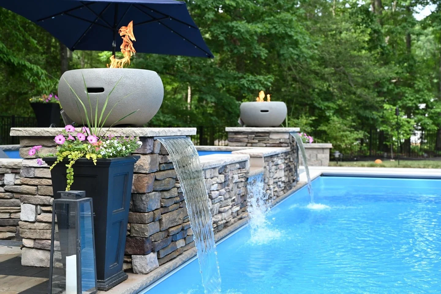 Summer dreams don't happen on their own... Schedule your pool or patio project today. 💧

#OakValleyCustomHardscapes #OakValley #PaverPatio #HardscapeDesign #OutdoorLiving #HomeUpgrade #ProjectGallery #Pool
