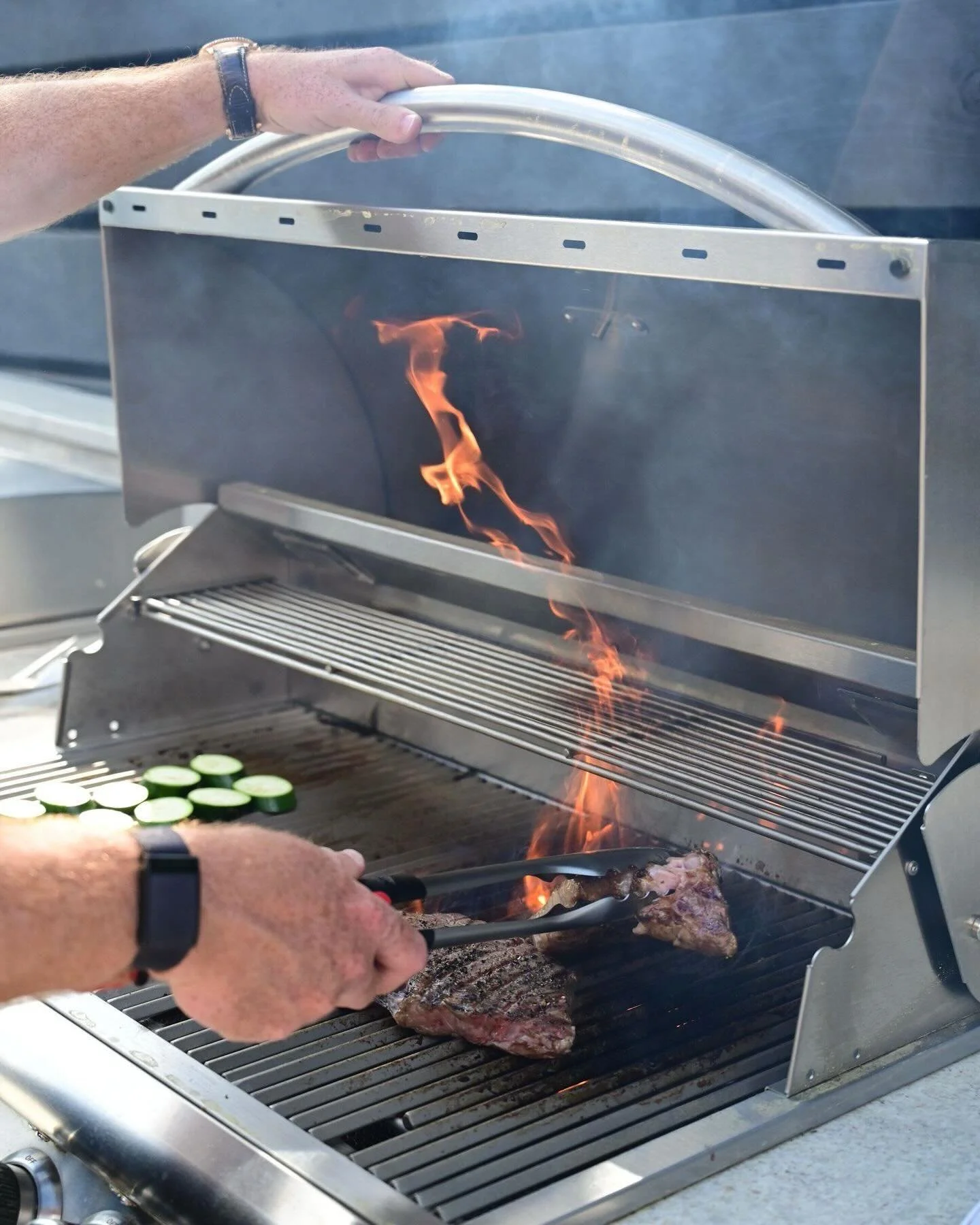 If the grill&rsquo;s on, it&rsquo;s a good day. 

Let&rsquo;s light it up. Get your free quote today.