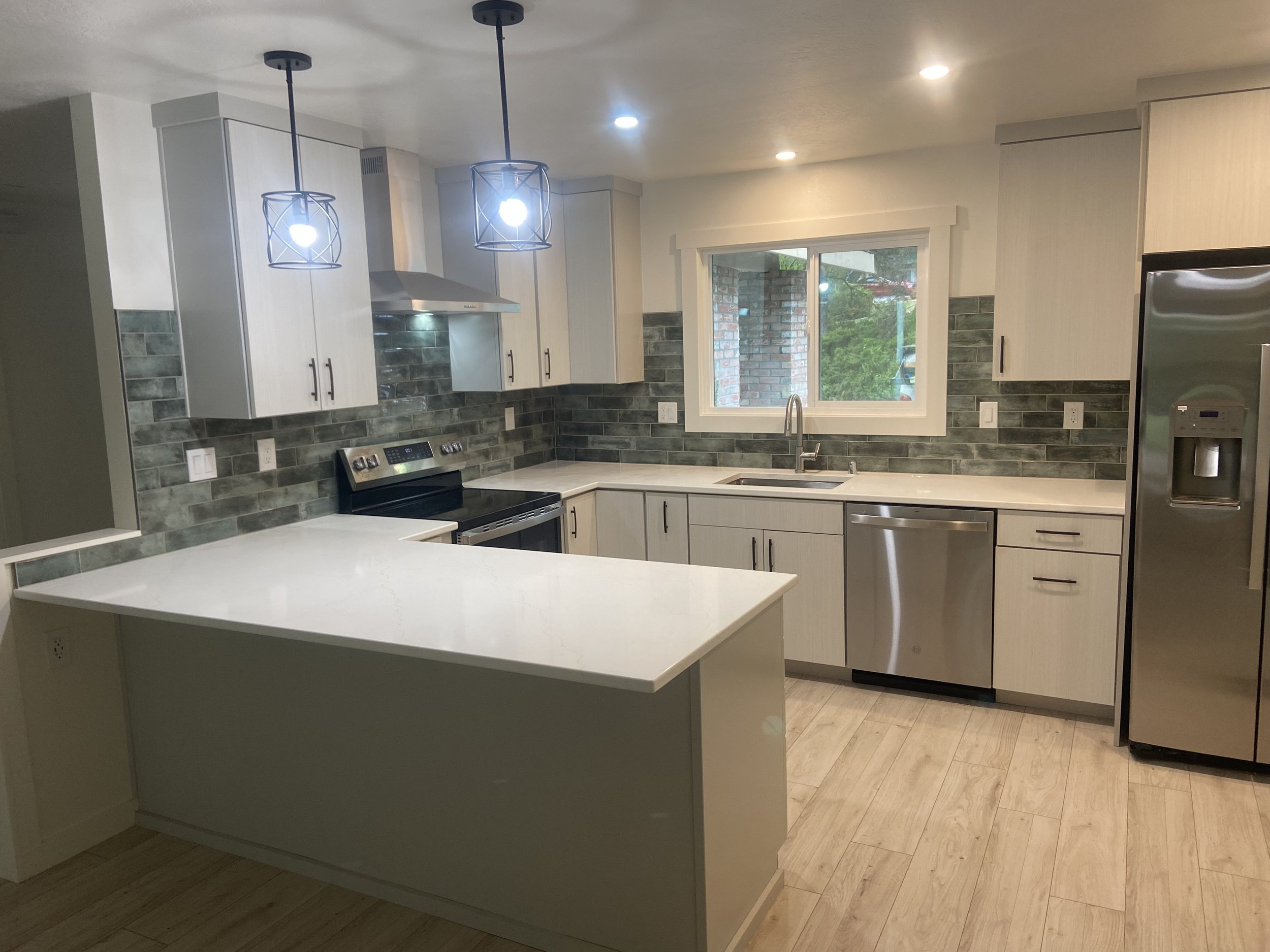 78285216308__24D62862-5DFE-4DA5-A53F-5FCA9C806517 2.jpeg