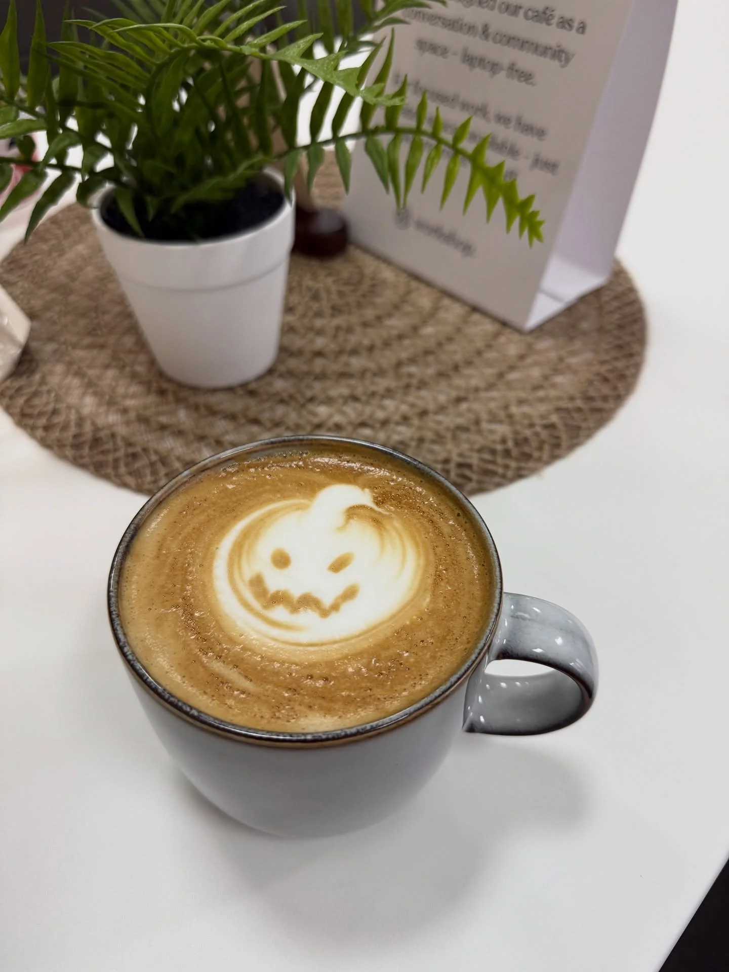 It’s officially spoooky season 🎃
@harrywelch97 is well and truly redeeming himself with the latte art this week.
Any other spooky requests… drop them below👇