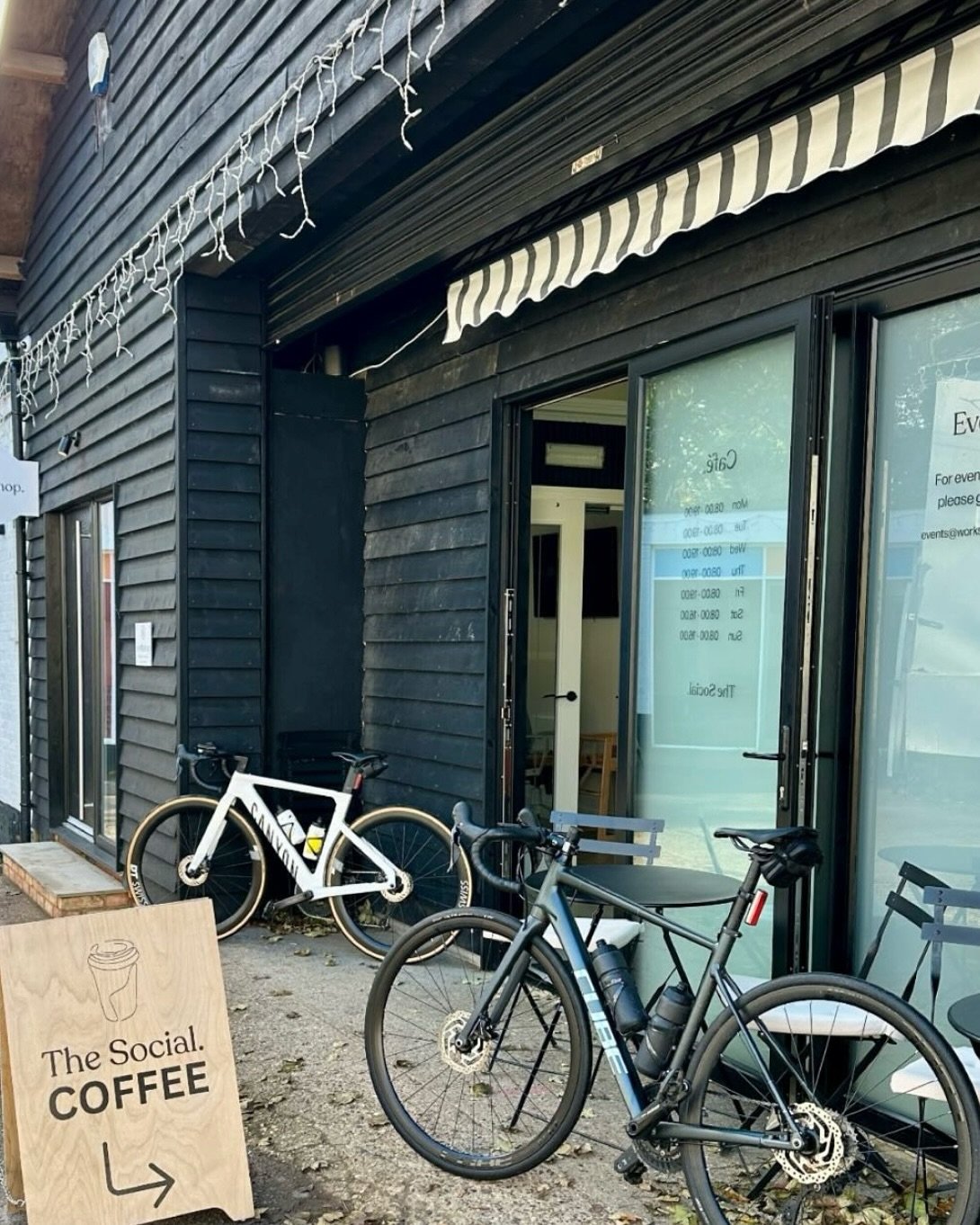 What a week looks like through the eyes of Ampthill at The Social.💛

Community is where we started, and it&rsquo;s still the heart of everything we do.

Filling are cups of coffee, @cadence and gratitude that everyone loves this place just as much a