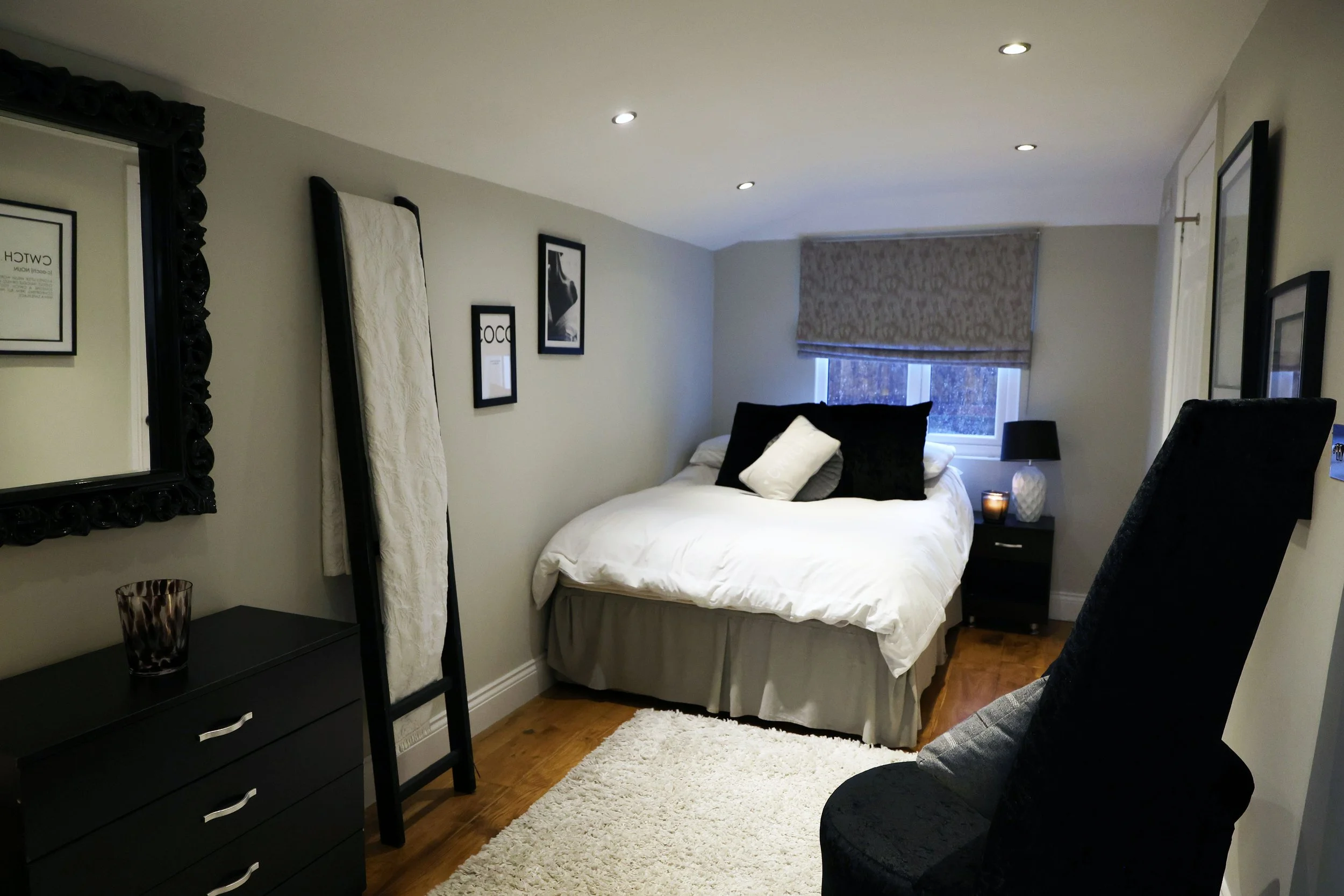 05.02.26  Holiday Let 29.JPG