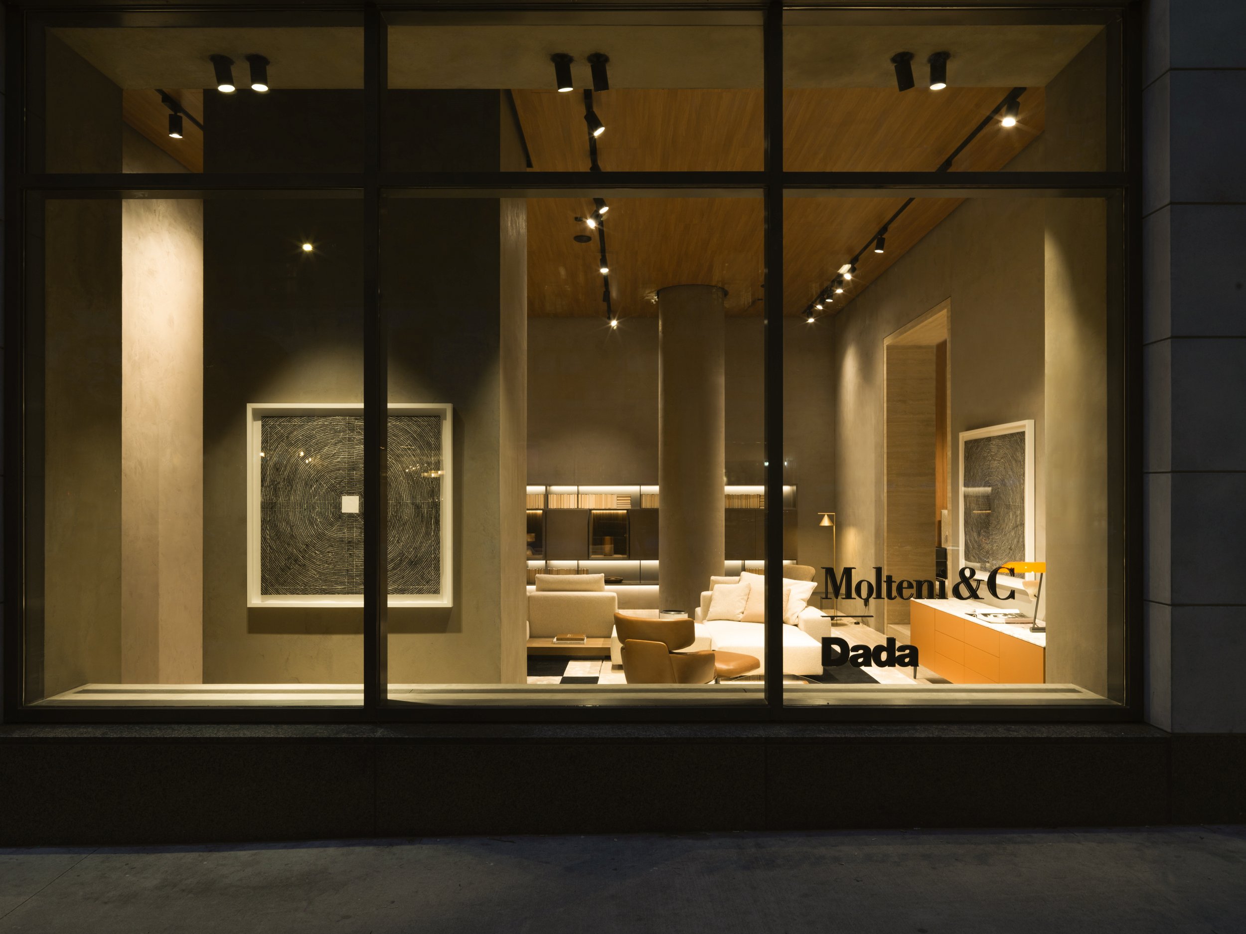 New York Flagship Store 03_HR.jpg