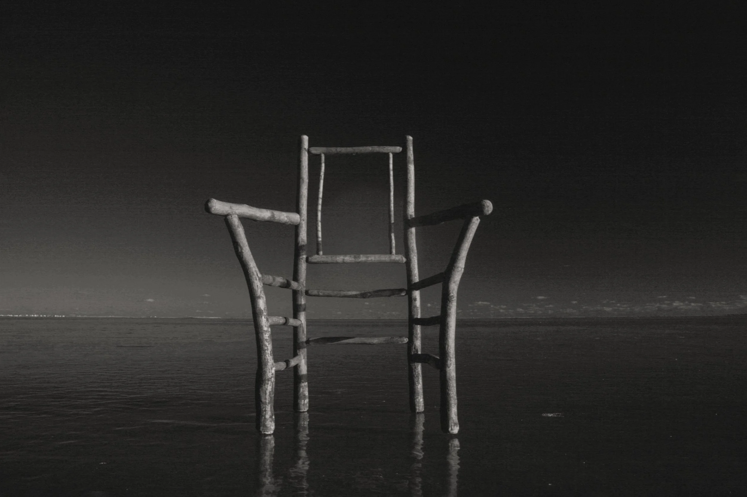 frozenbay 013 2 copybw.jpg