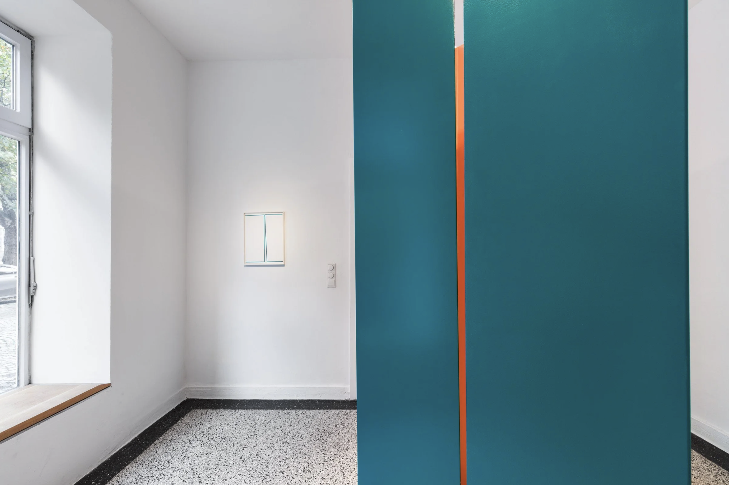 MadeleineBoschan_Ouf_Exhibitionview_entrenos 5.png