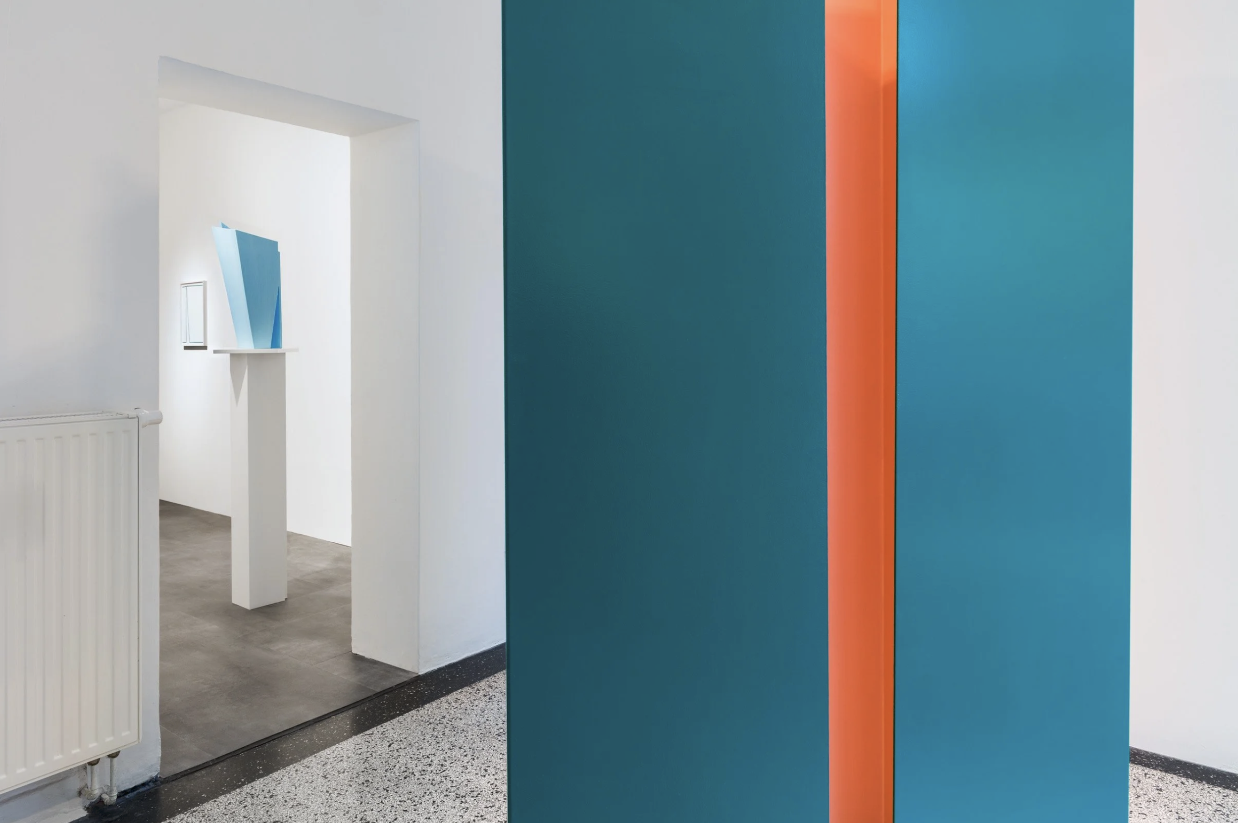 MadeleineBoschan_Ouf_Exhibitionview_entrenos 6.png