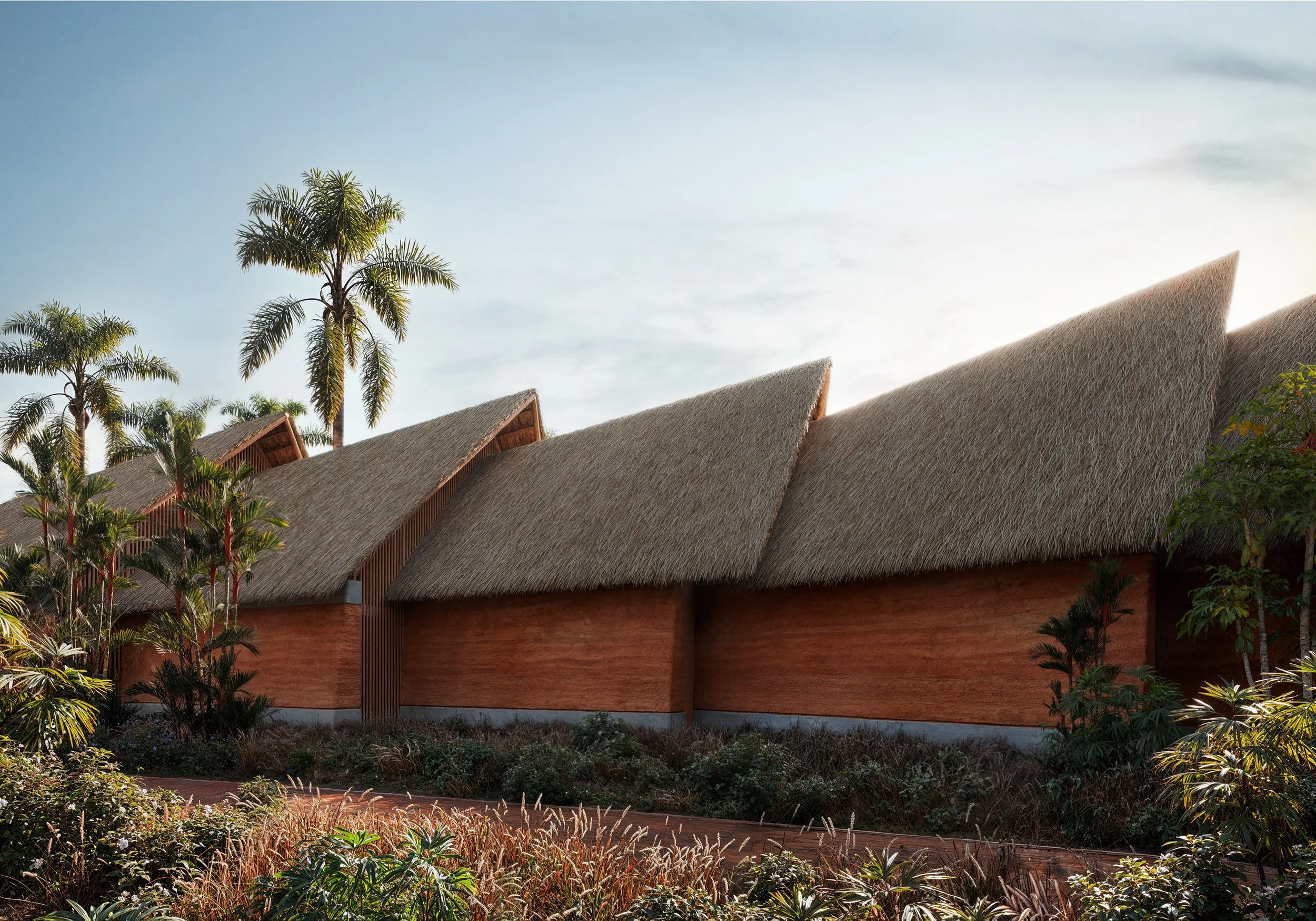 Lot5.1_E01_Detalle 1 Huecos laterales.jpg