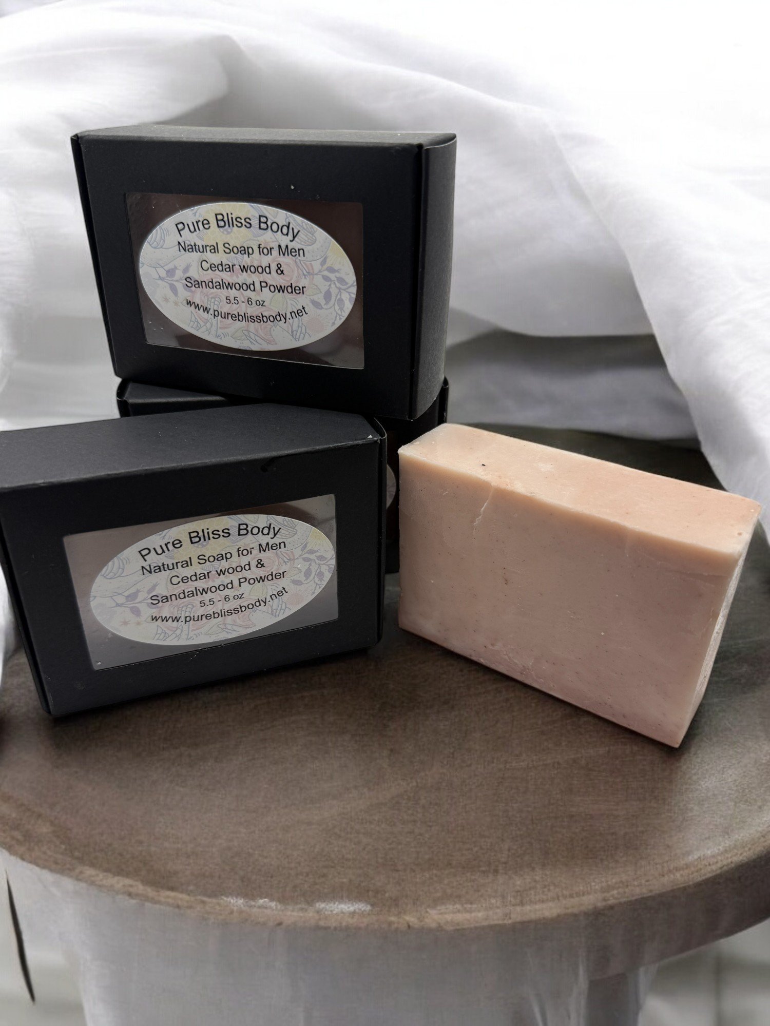 Cedar Wood & Sandlewood Powder