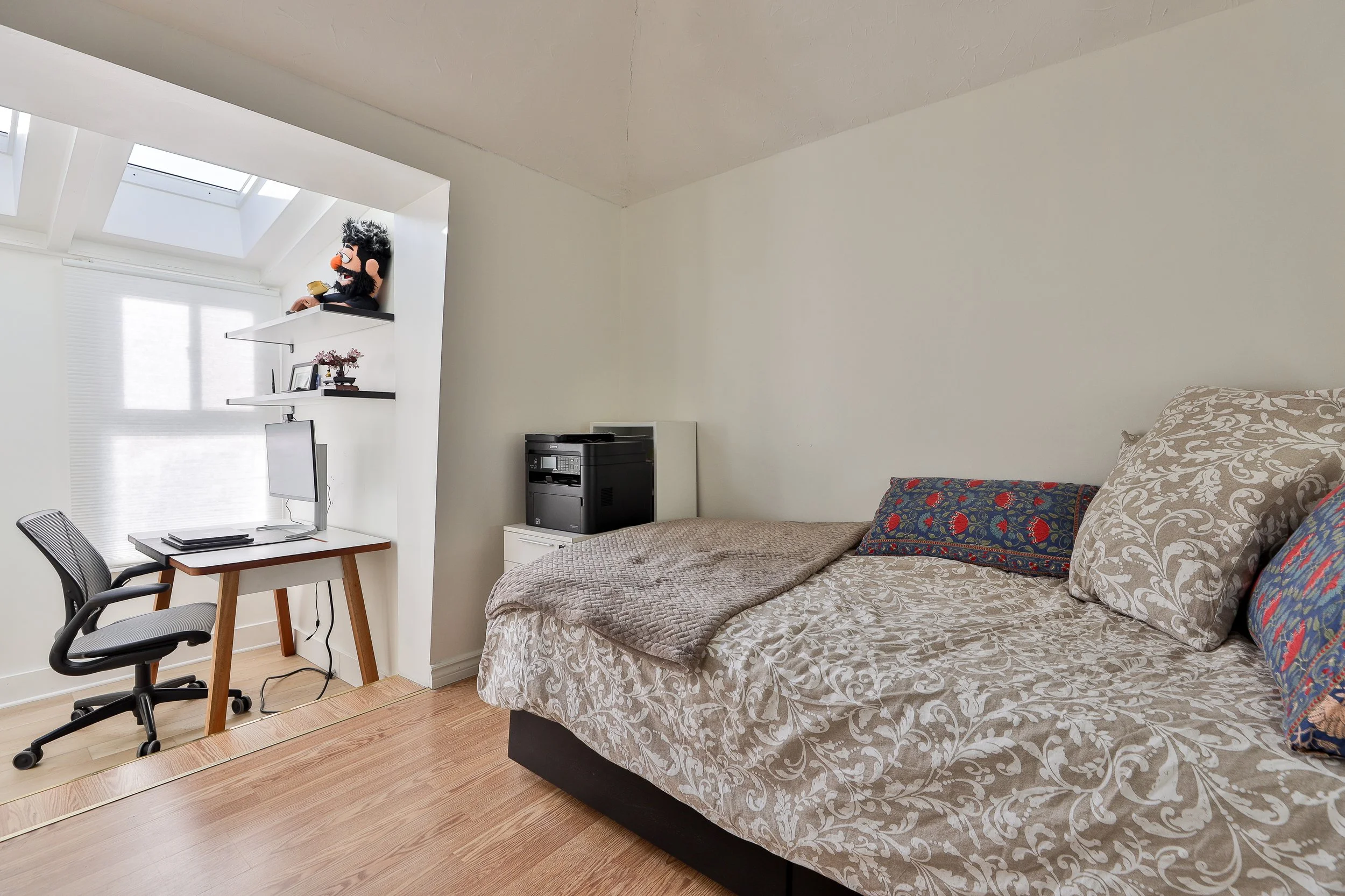 20 Uxbridge Ave-22.jpg