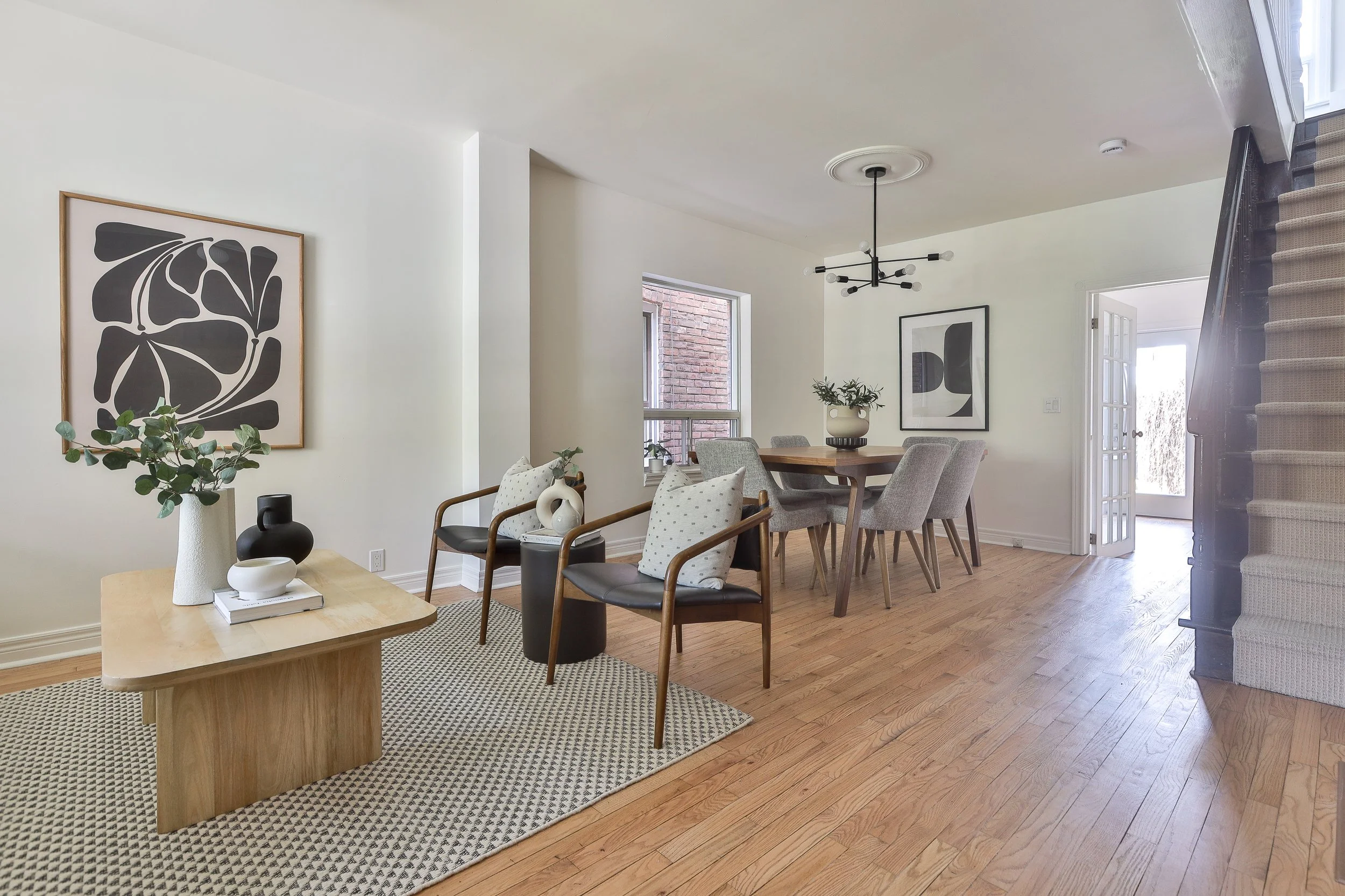 64 Campbell Ave-8.jpg