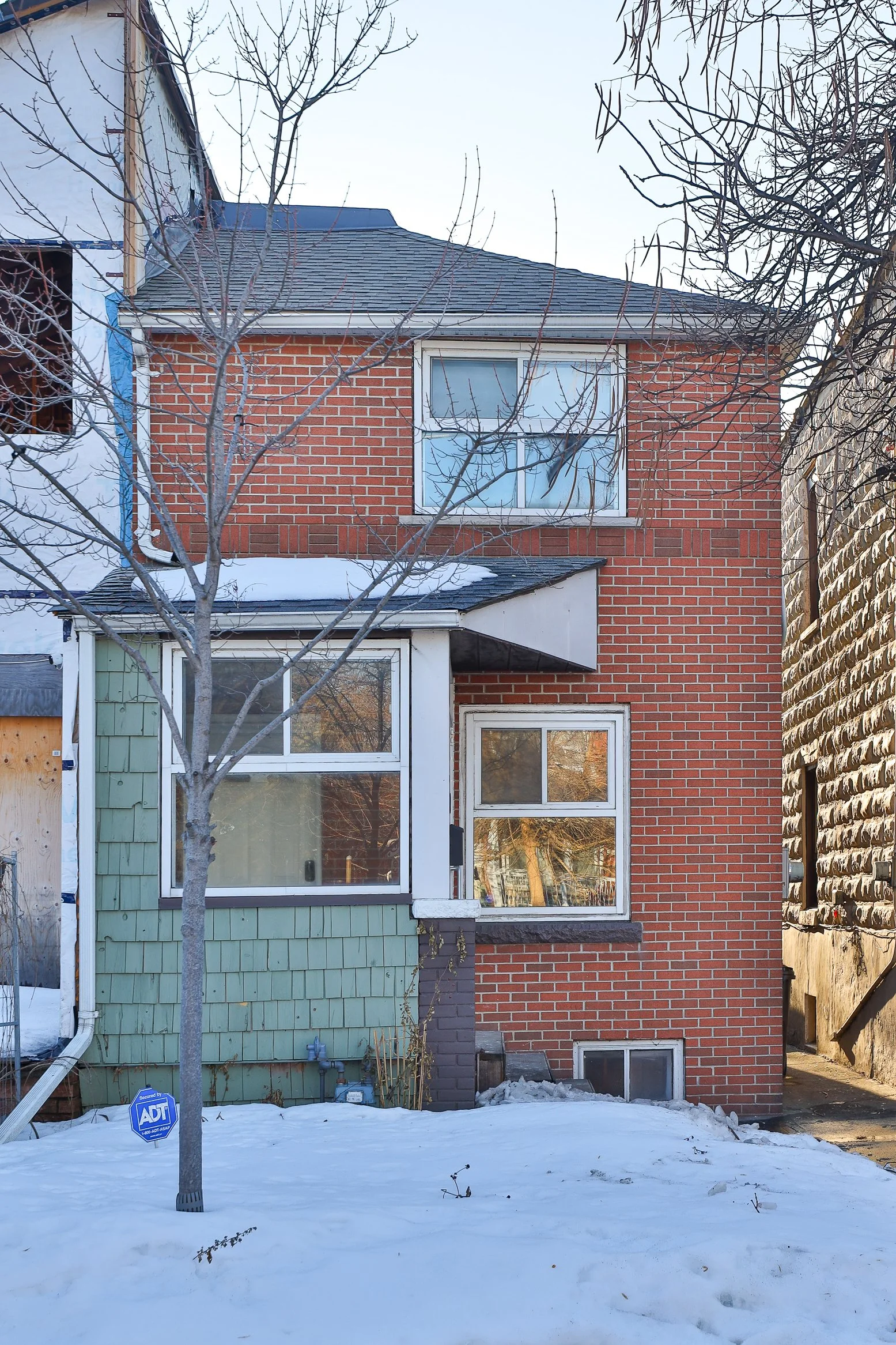 20 Uxbridge Ave-40.jpg