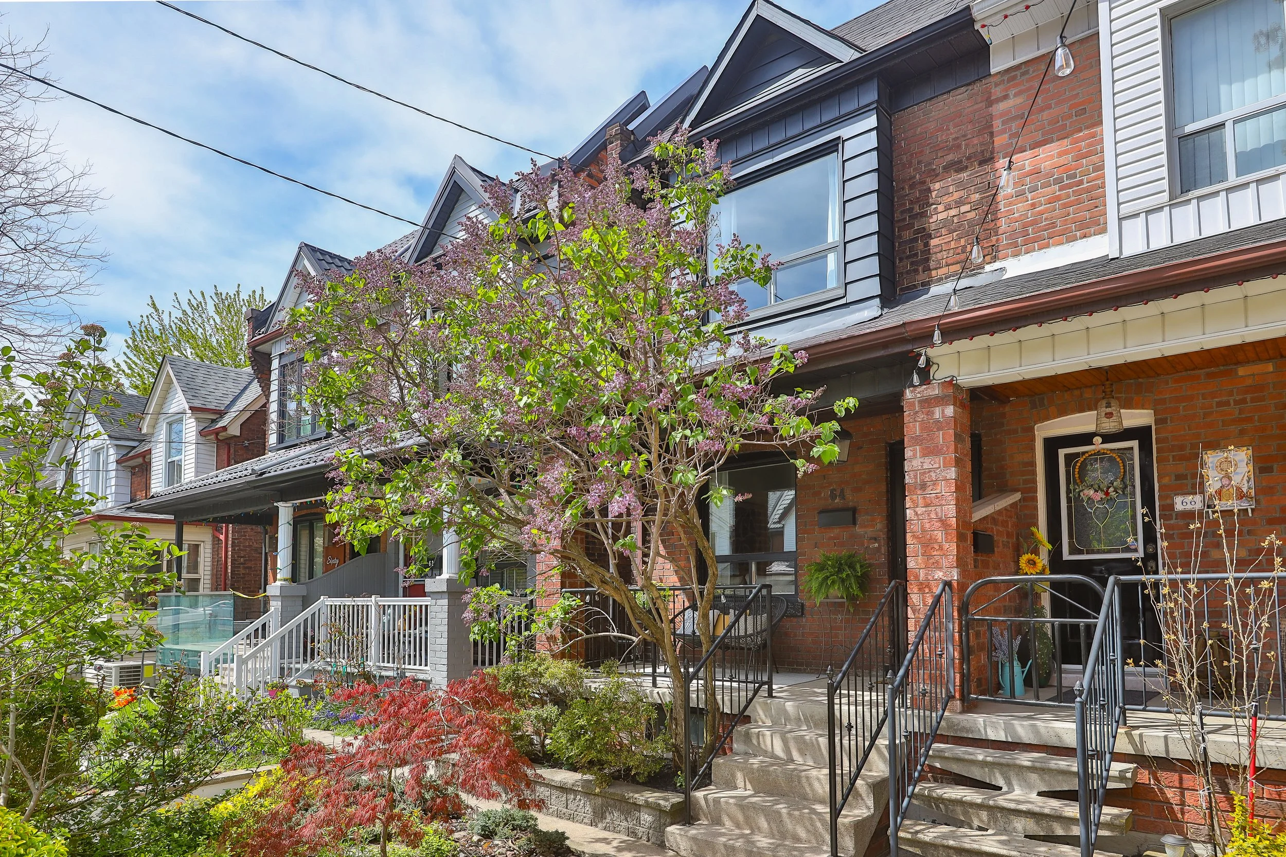 64 Campbell Ave-5.jpg