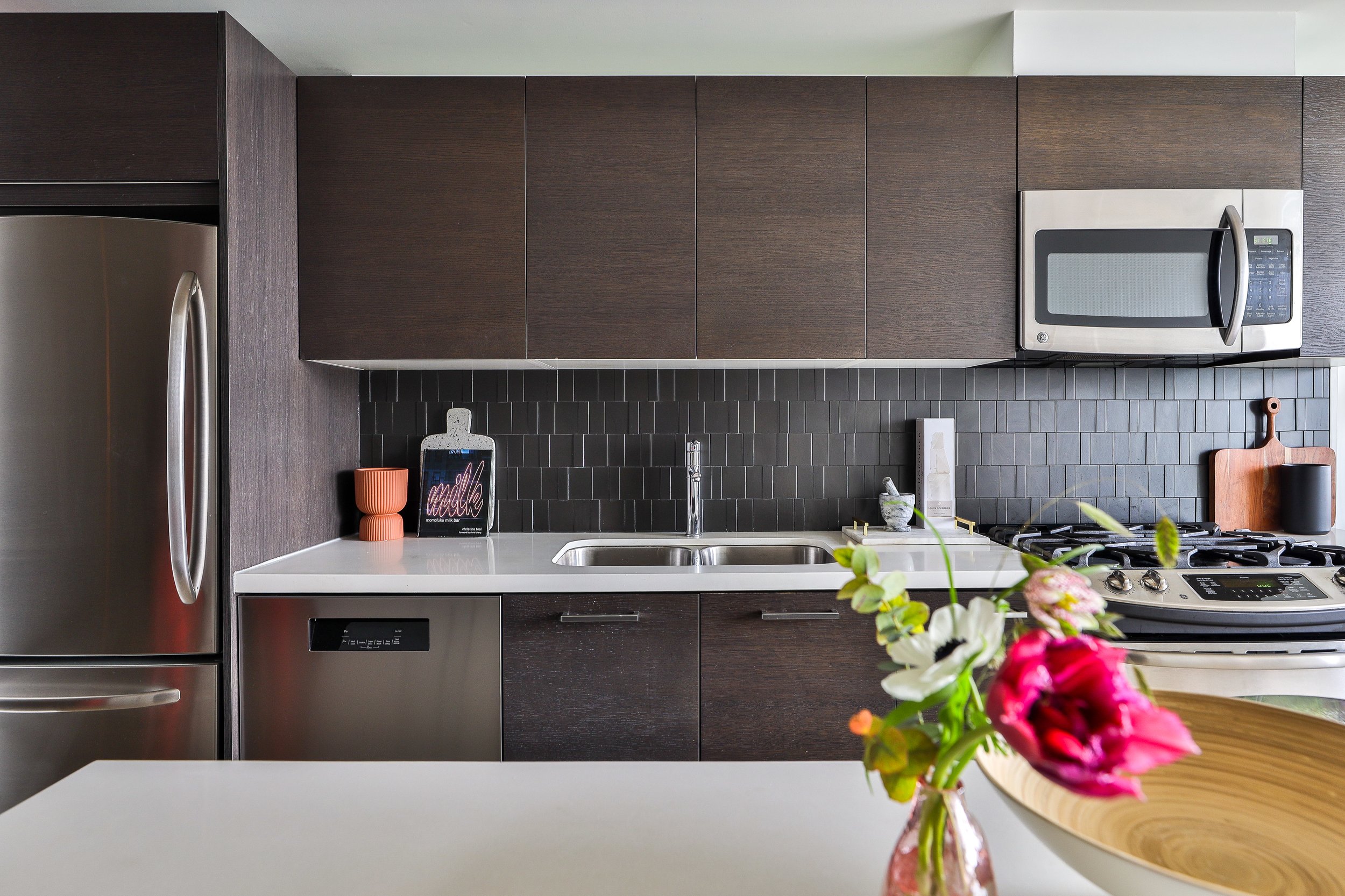 1413-318 King St E-14.jpg