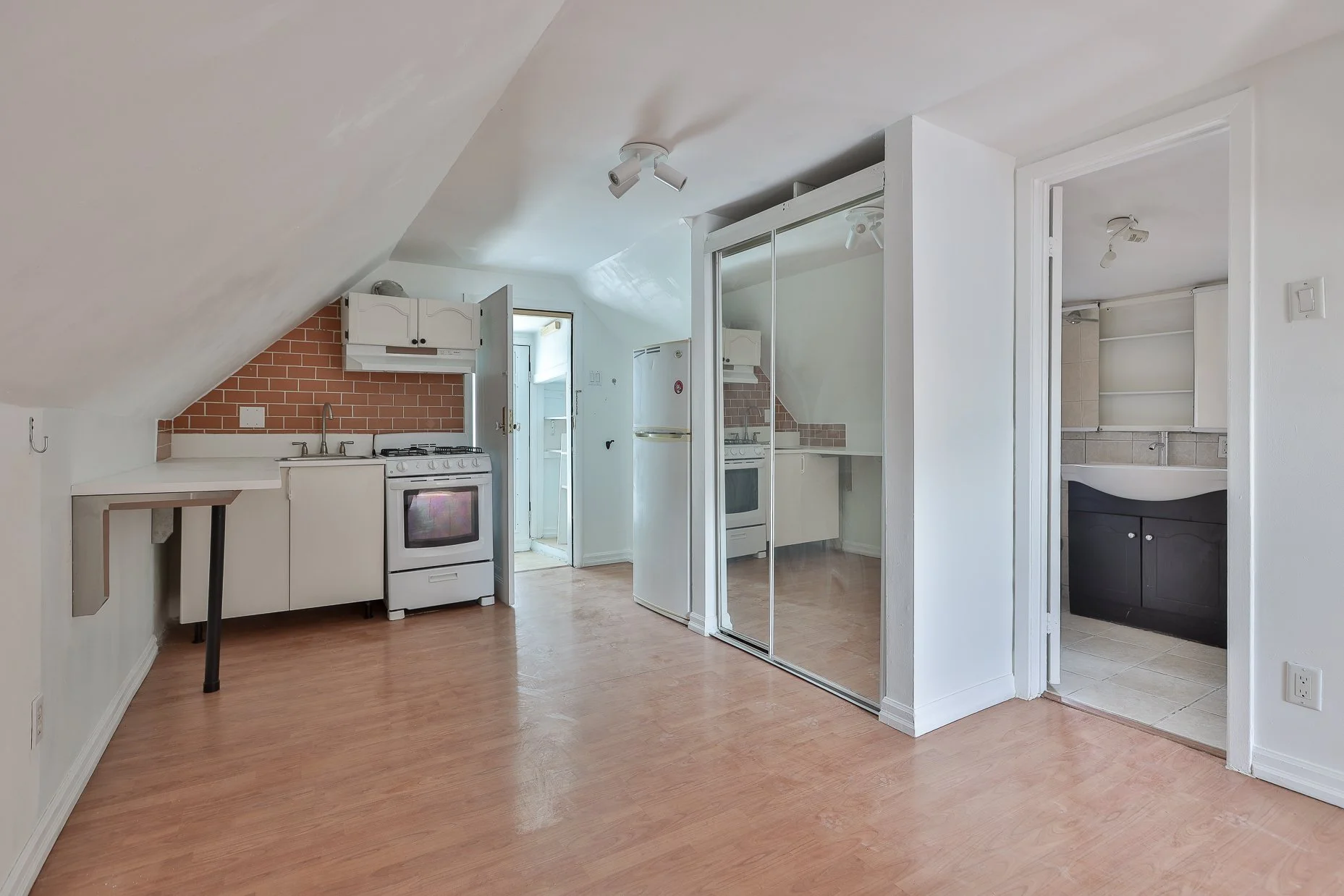 106 Clovelly Ave (66 of 106).jpg