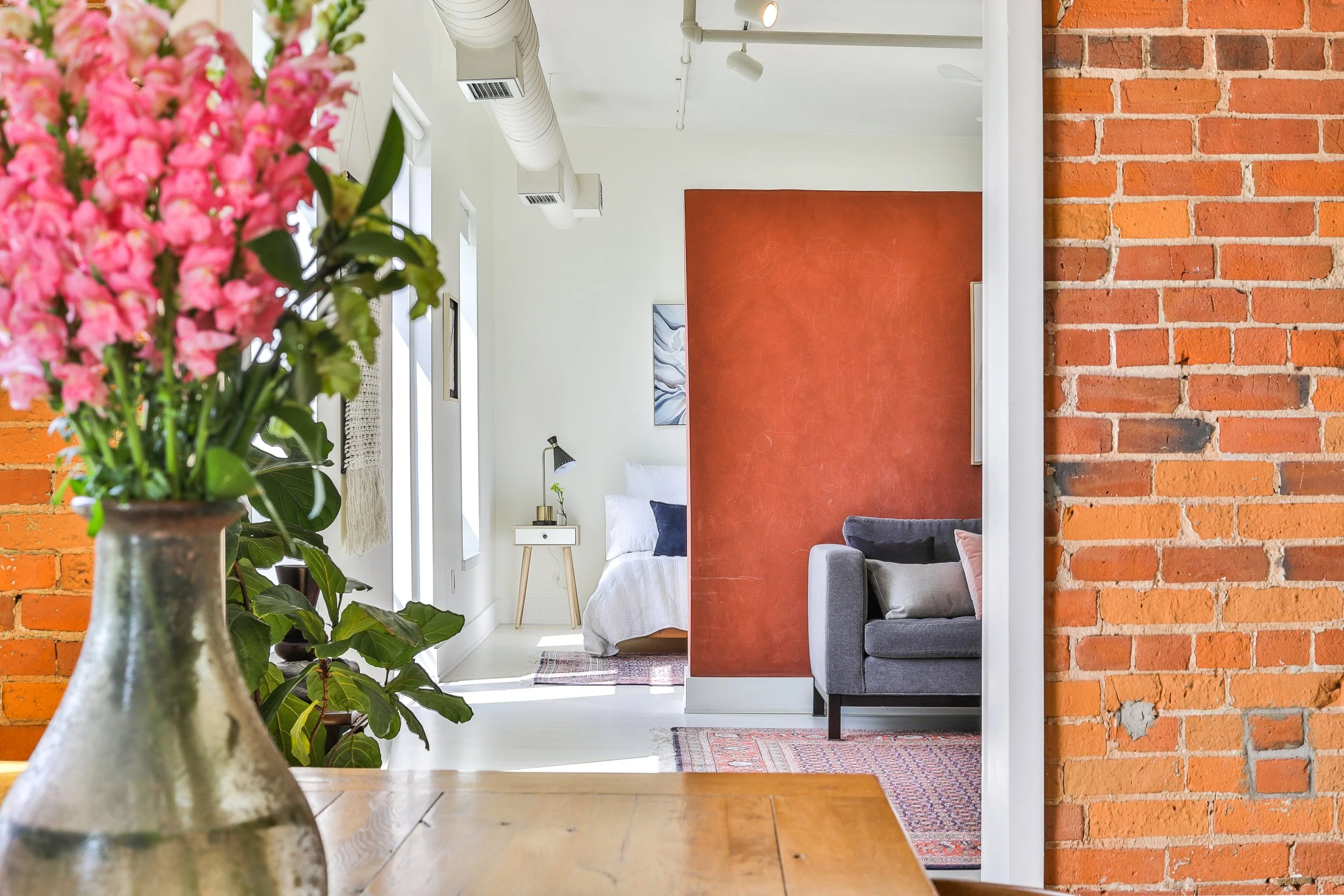 28-121 Prescott Ave-35.JPG