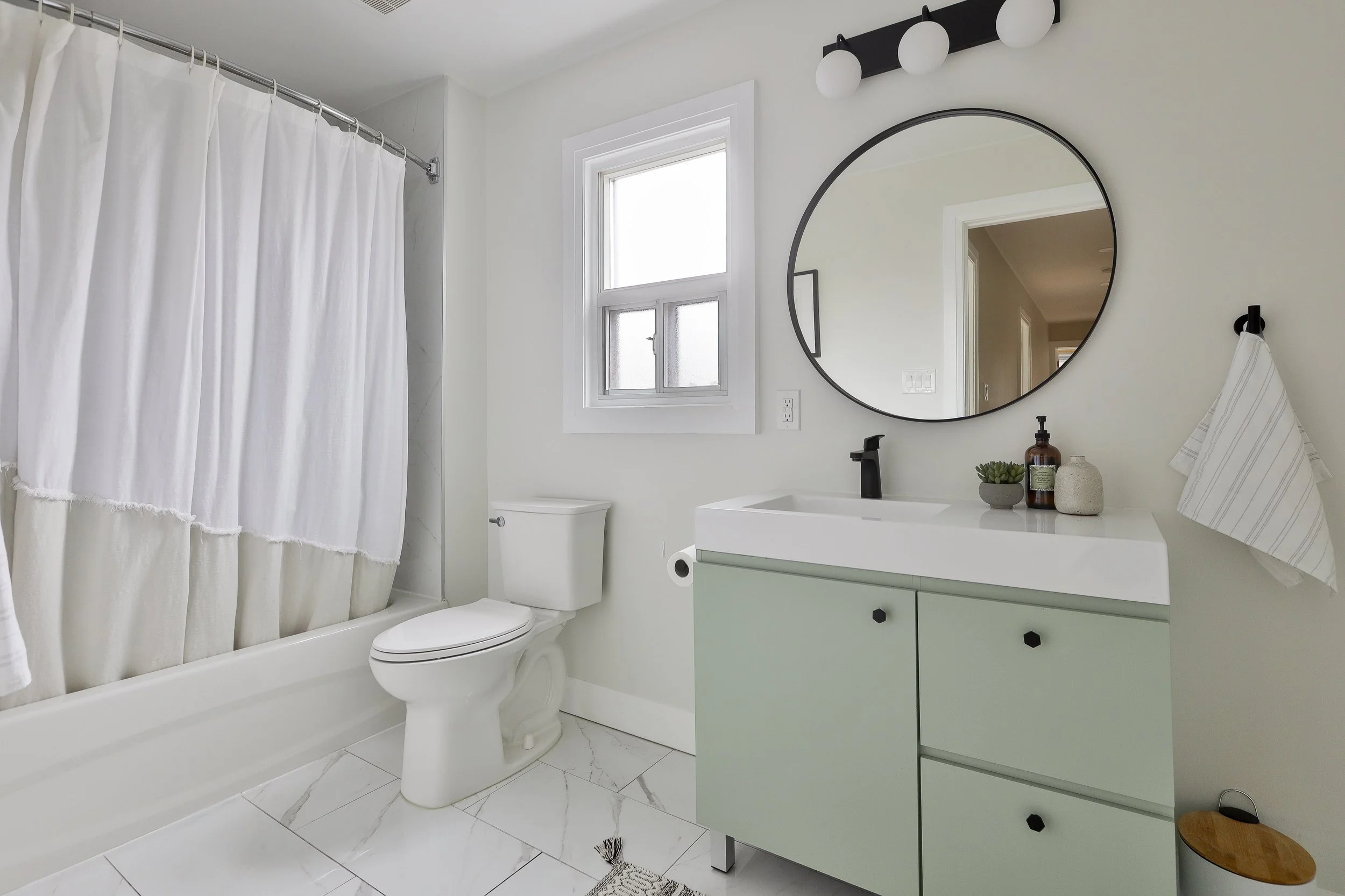 37 Rosethorn Ave -55.jpg