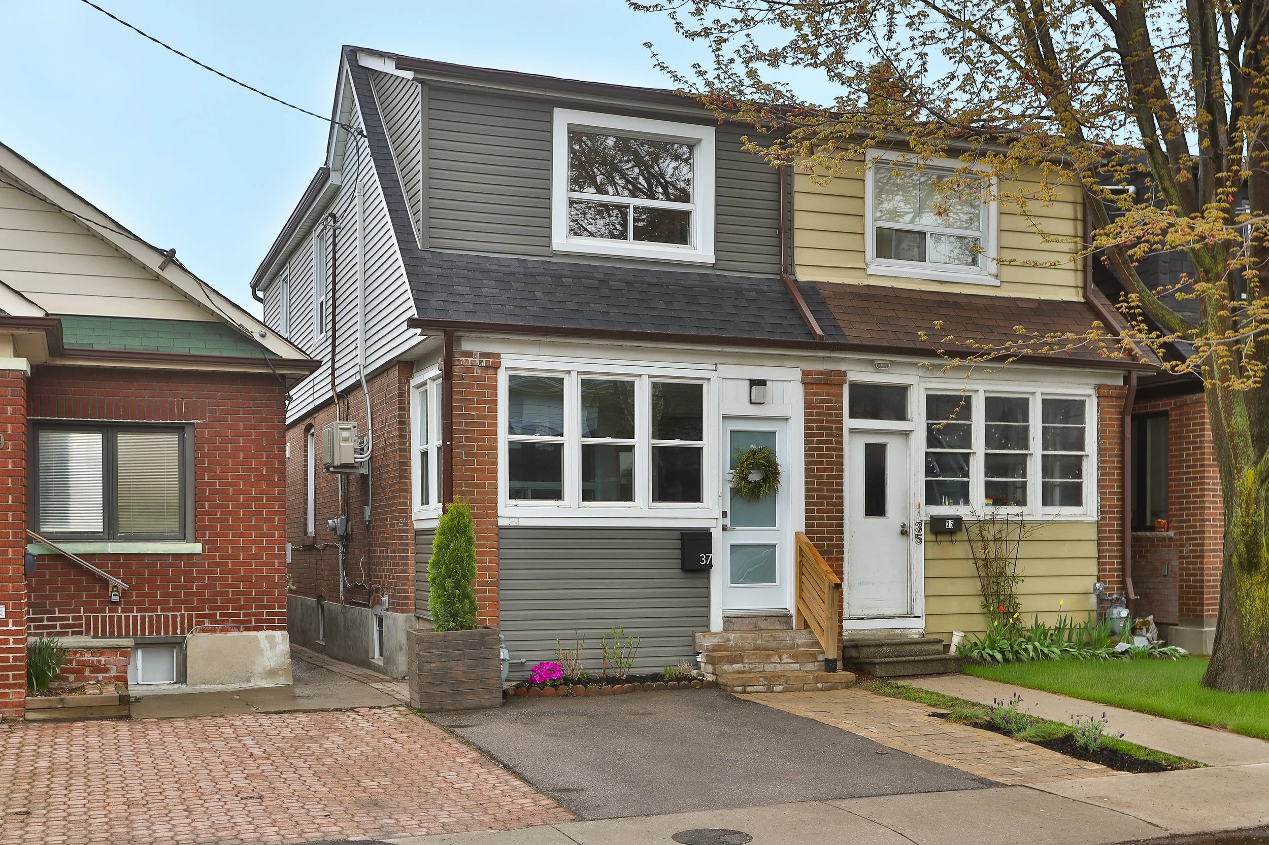 37 Rosethorn Ave -2_EDITED.jpg