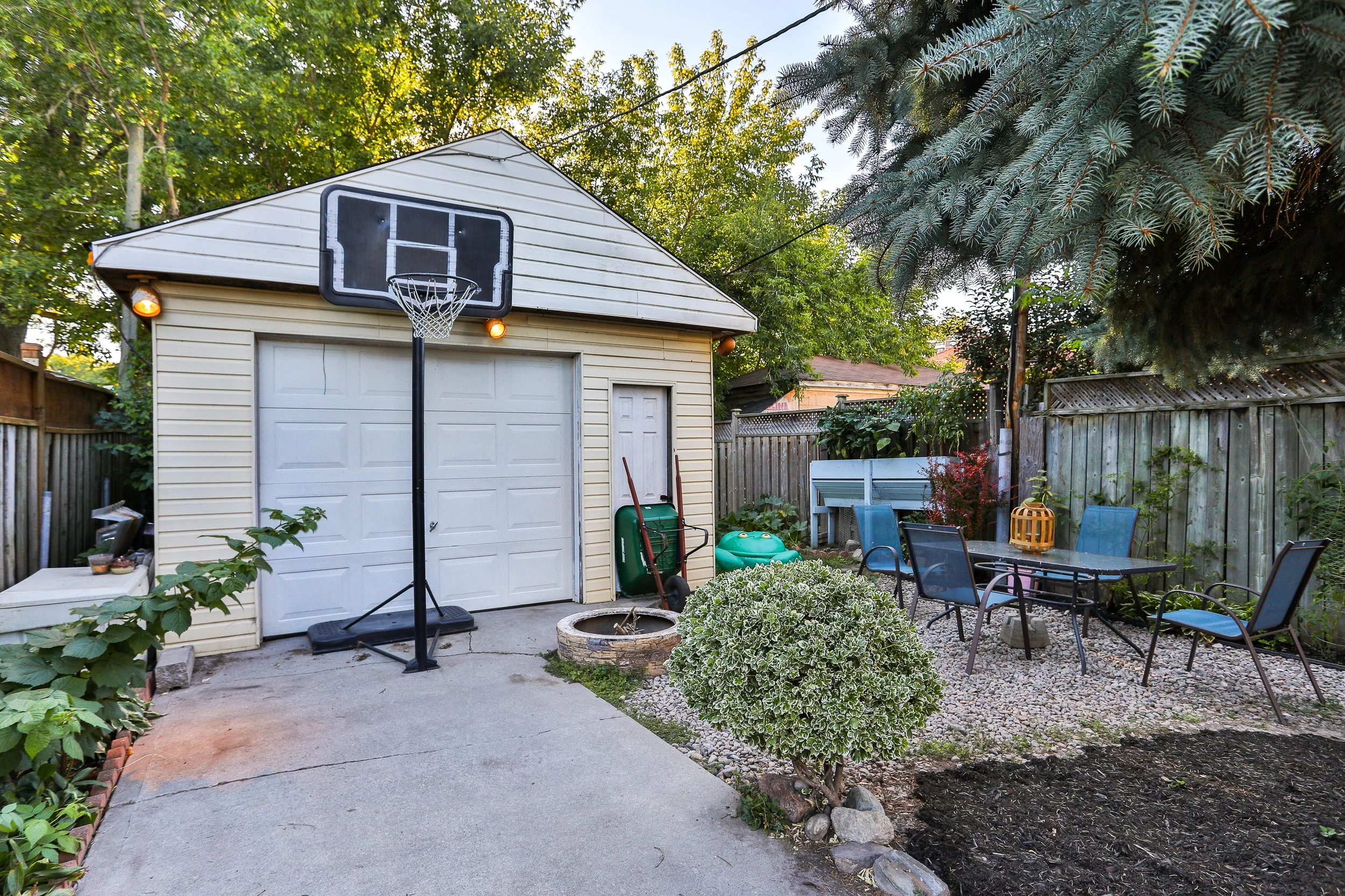 450 Caledonia Rd-89.JPG