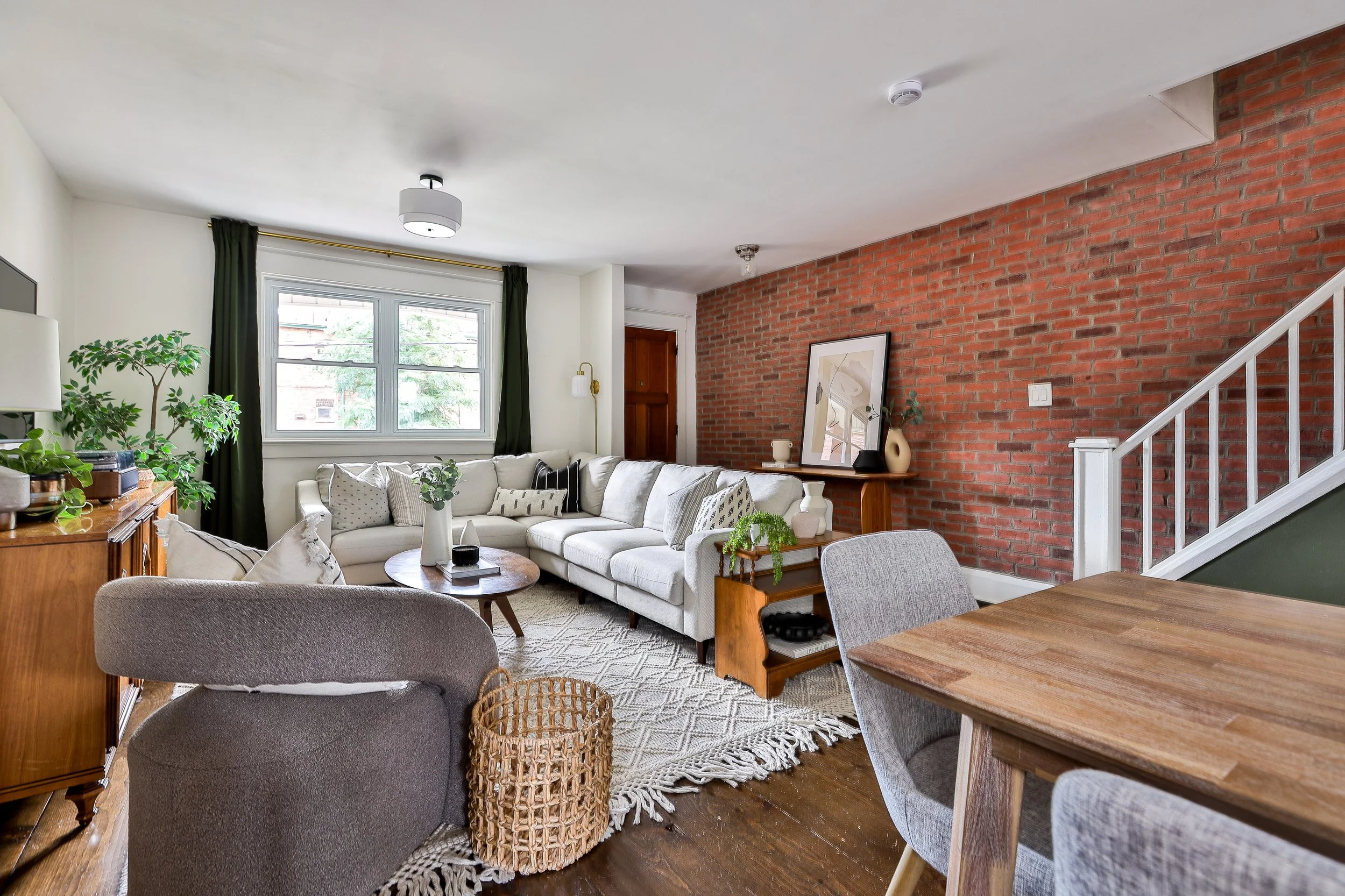 28 Pryor Ave-42.jpg
