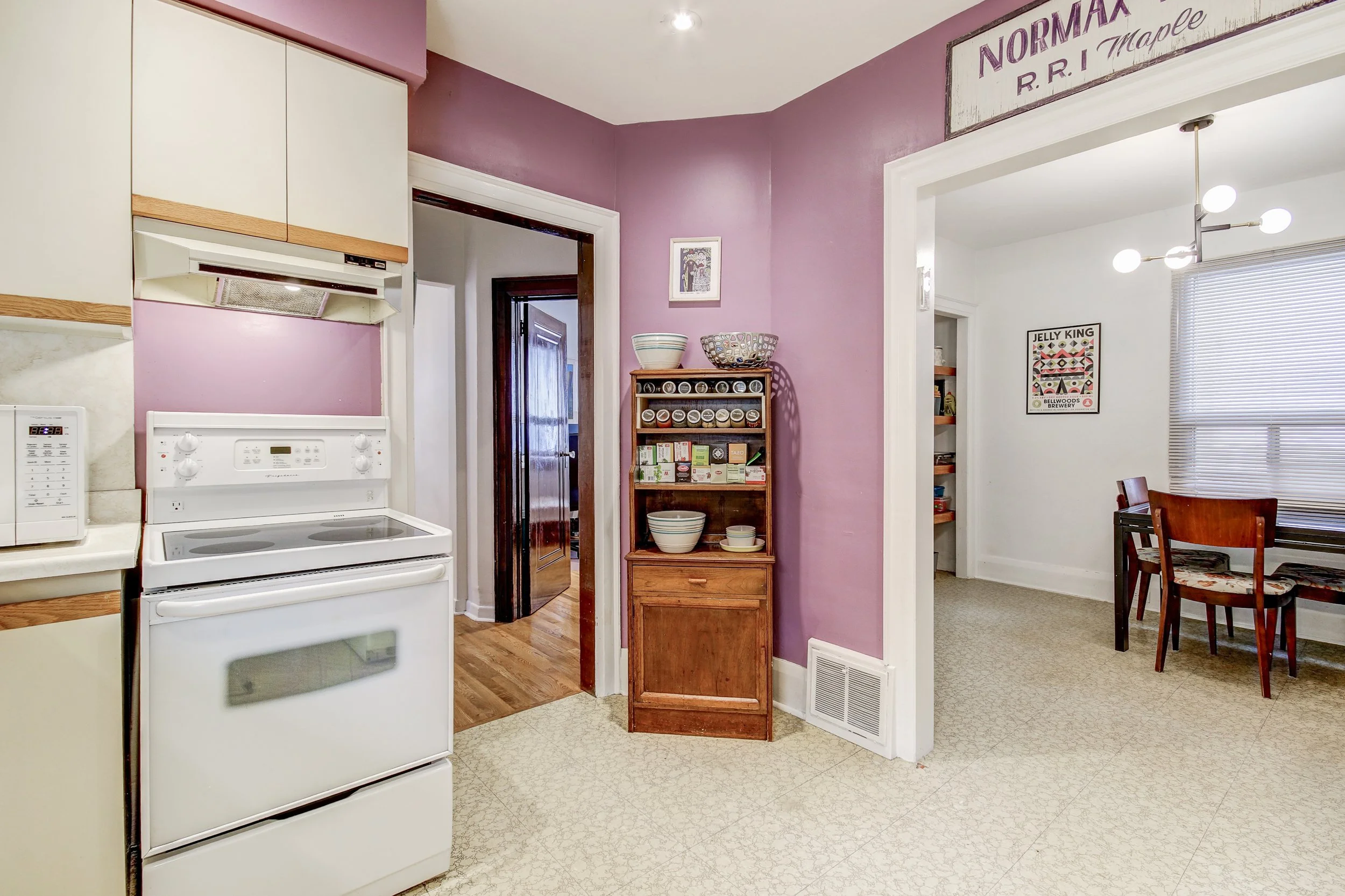 108ClovellyAve-32.jpg