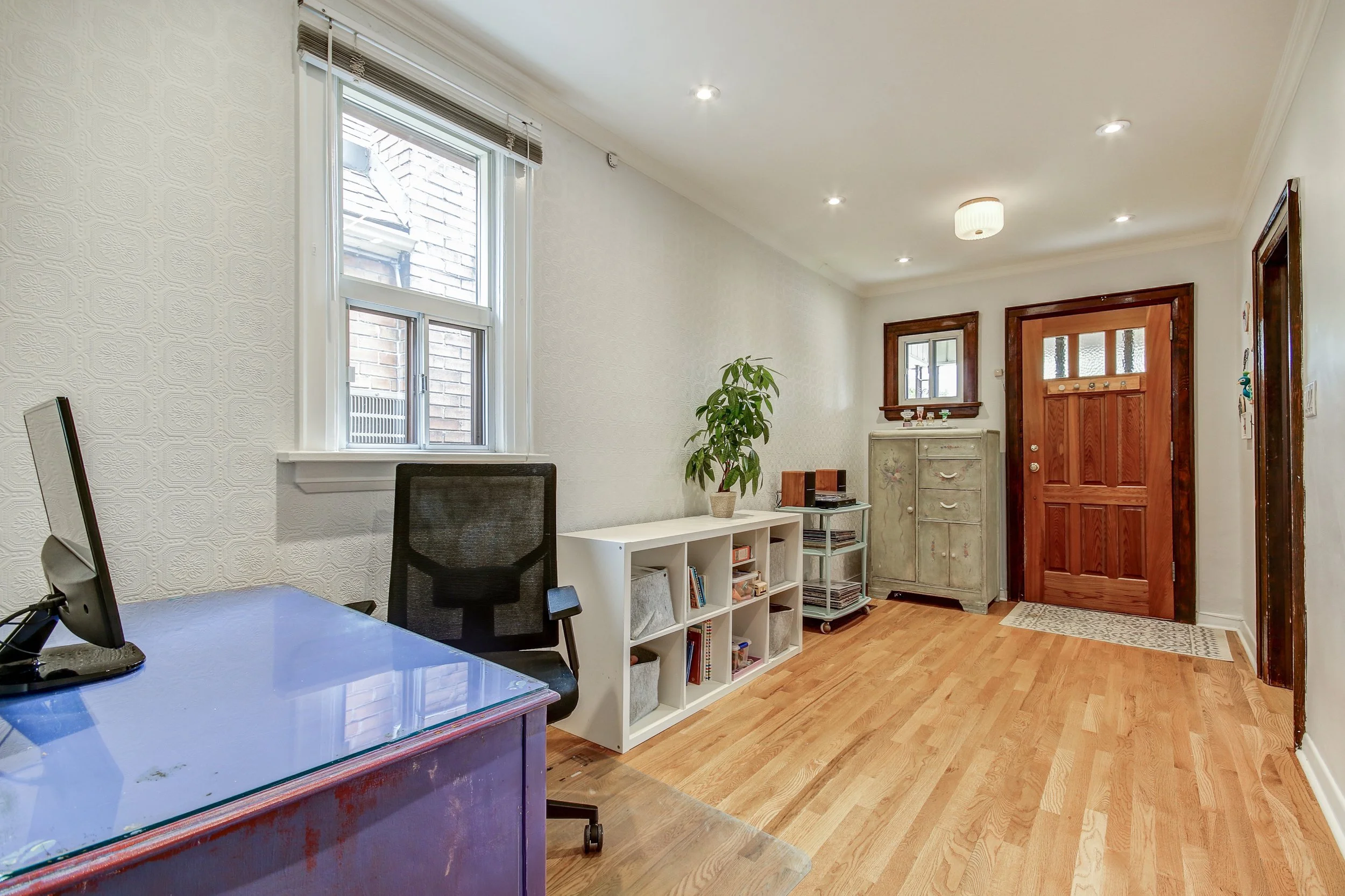 108ClovellyAve-19.jpg