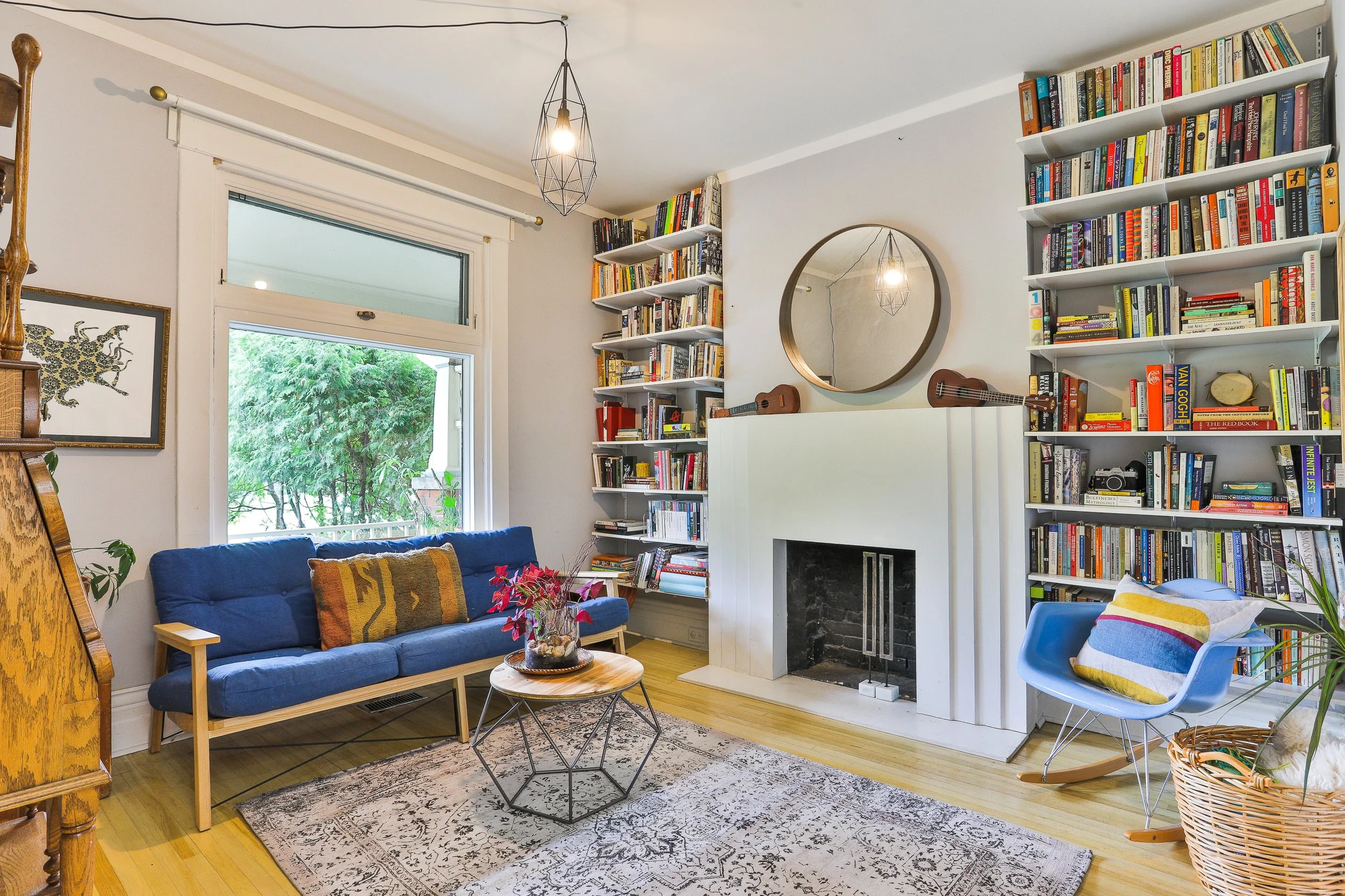 93 Parkside Dr-2.JPG