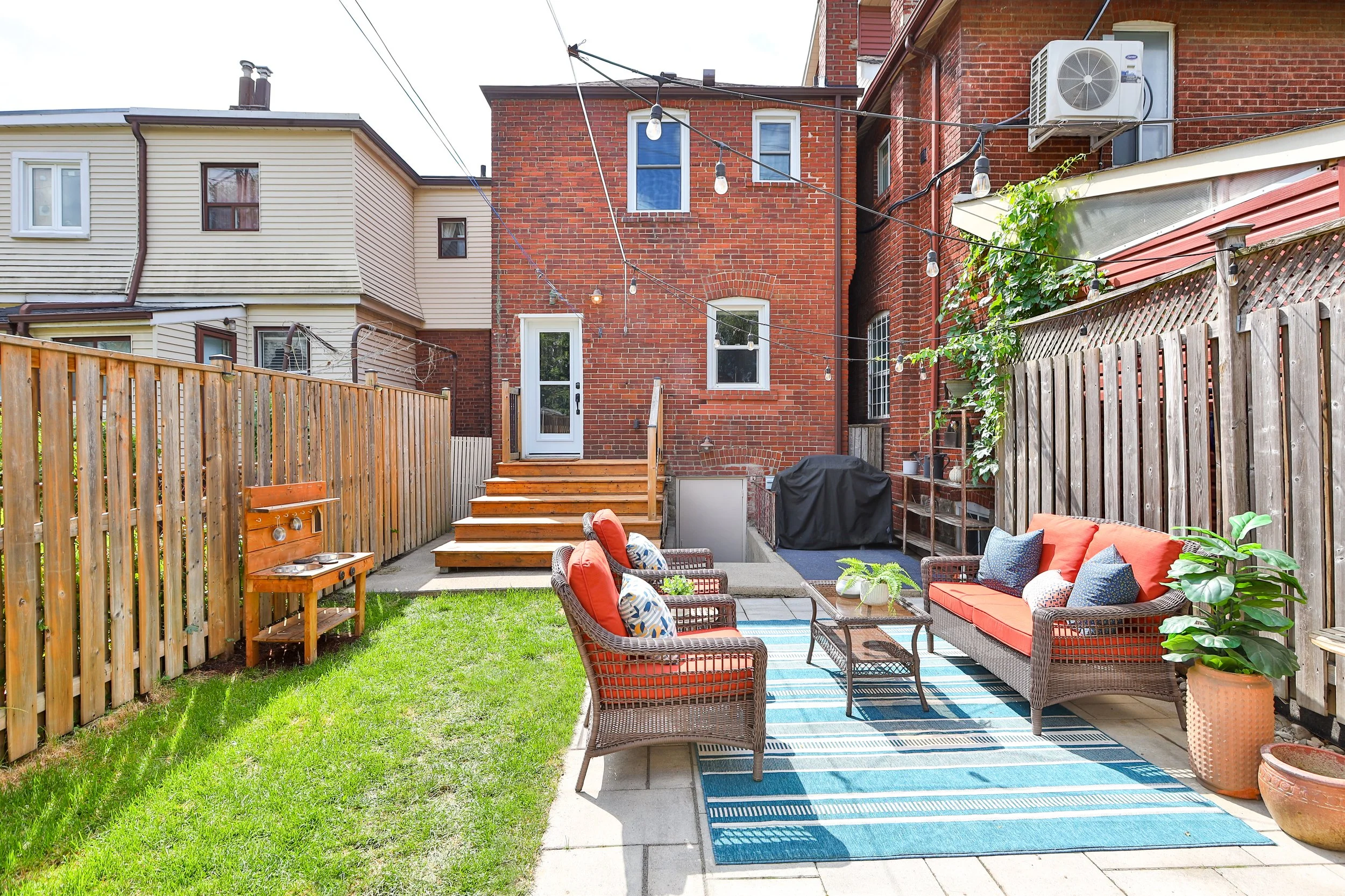 28 Pryor Ave-11.jpg