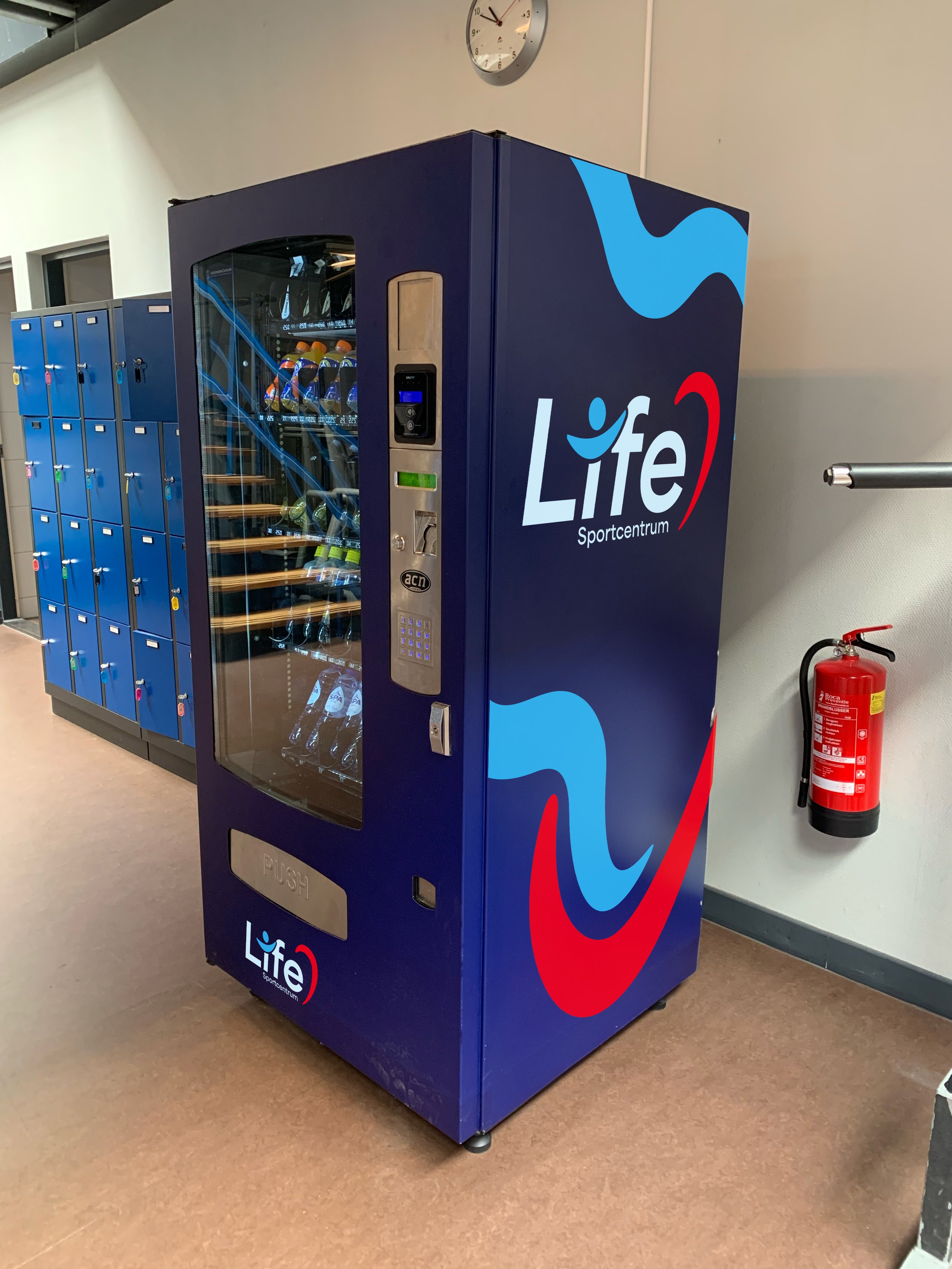 LIFE Vendingmachine.jpg