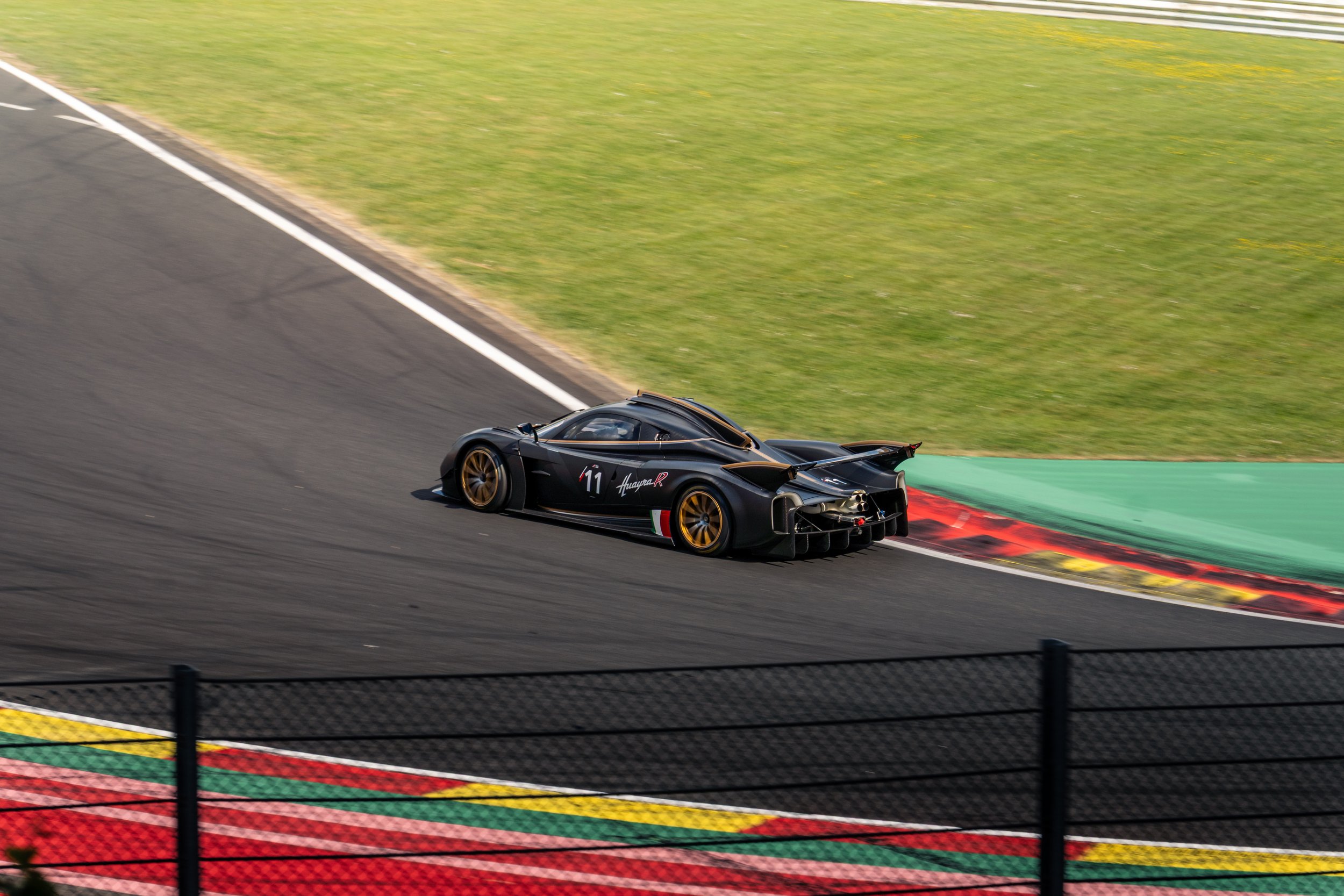 RVP Spa Pagani GT1-109.jpg