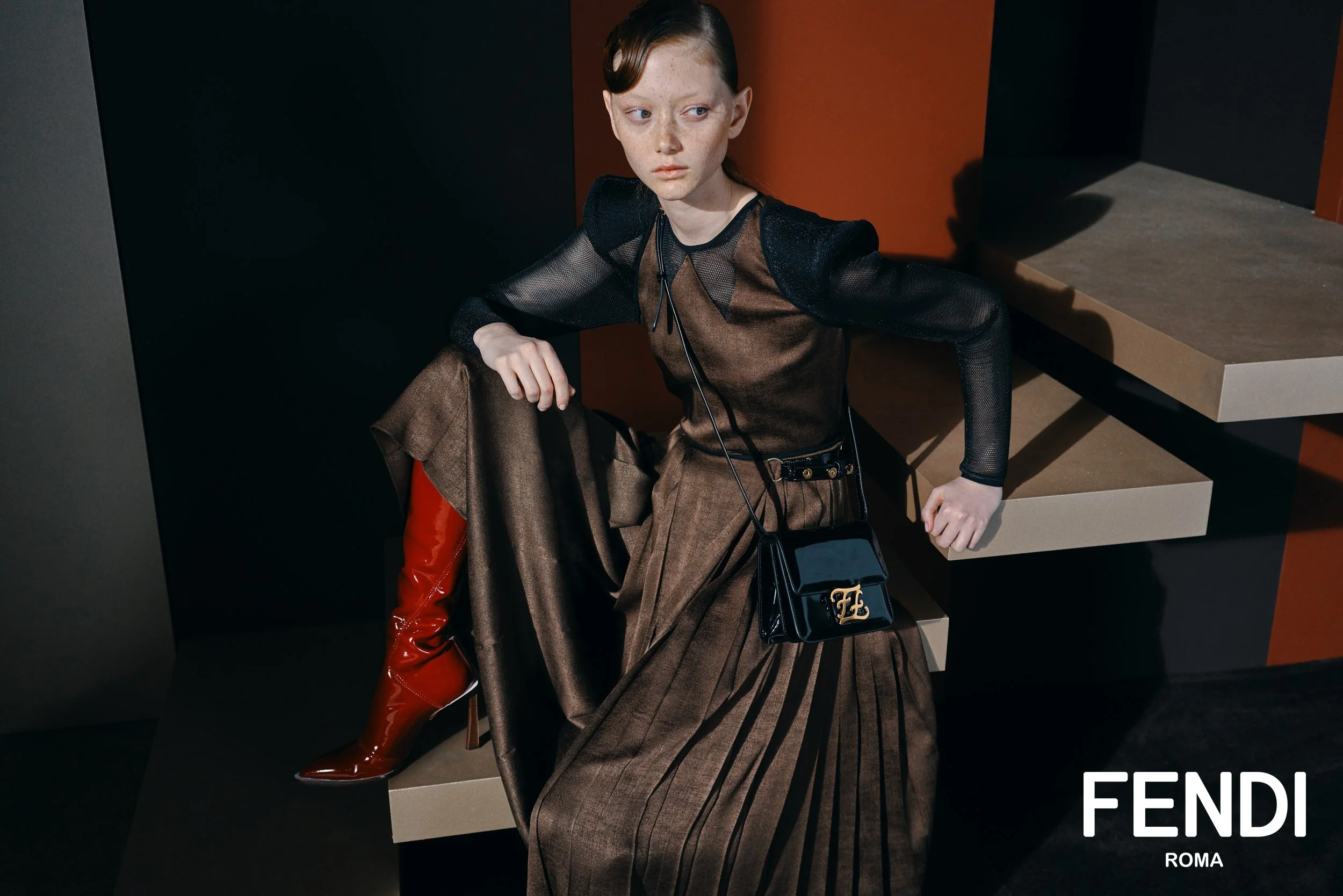 FENDI_FW19_07_0228_Logo.jpg