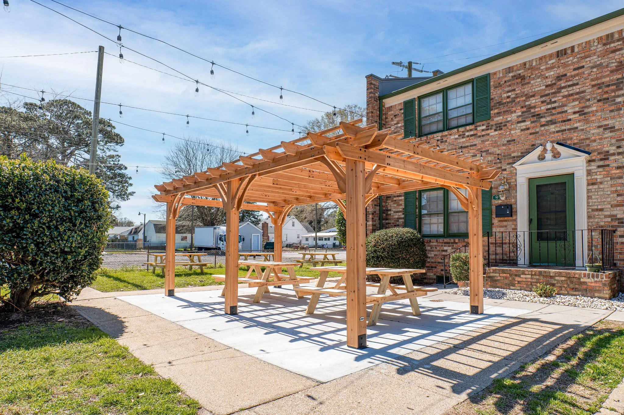 RES TRI 03202026 719 Bayview Exteriors 6-X4.jpg